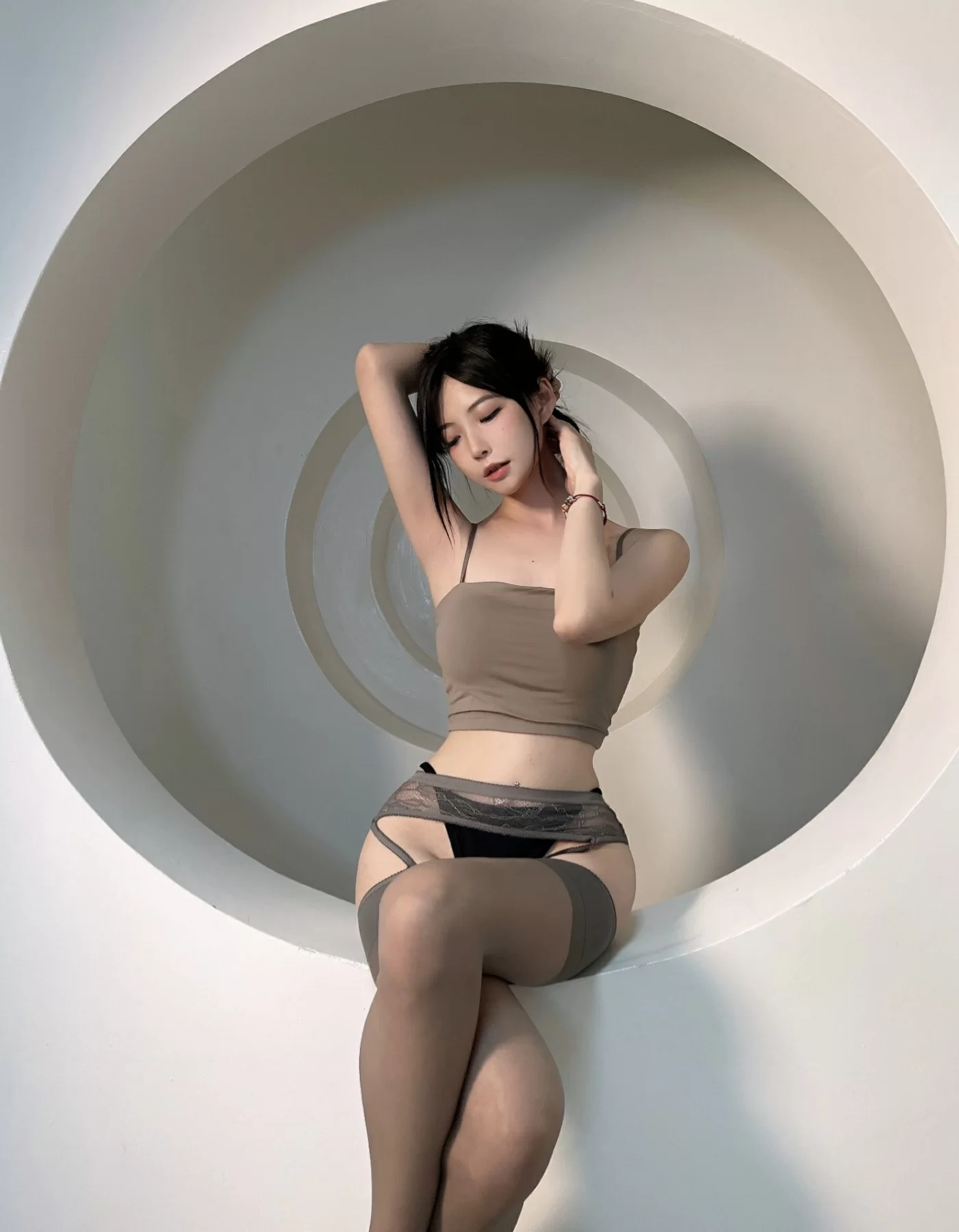 妮是老虎-陈妮妮UNI – 圆的艺术 [15P]