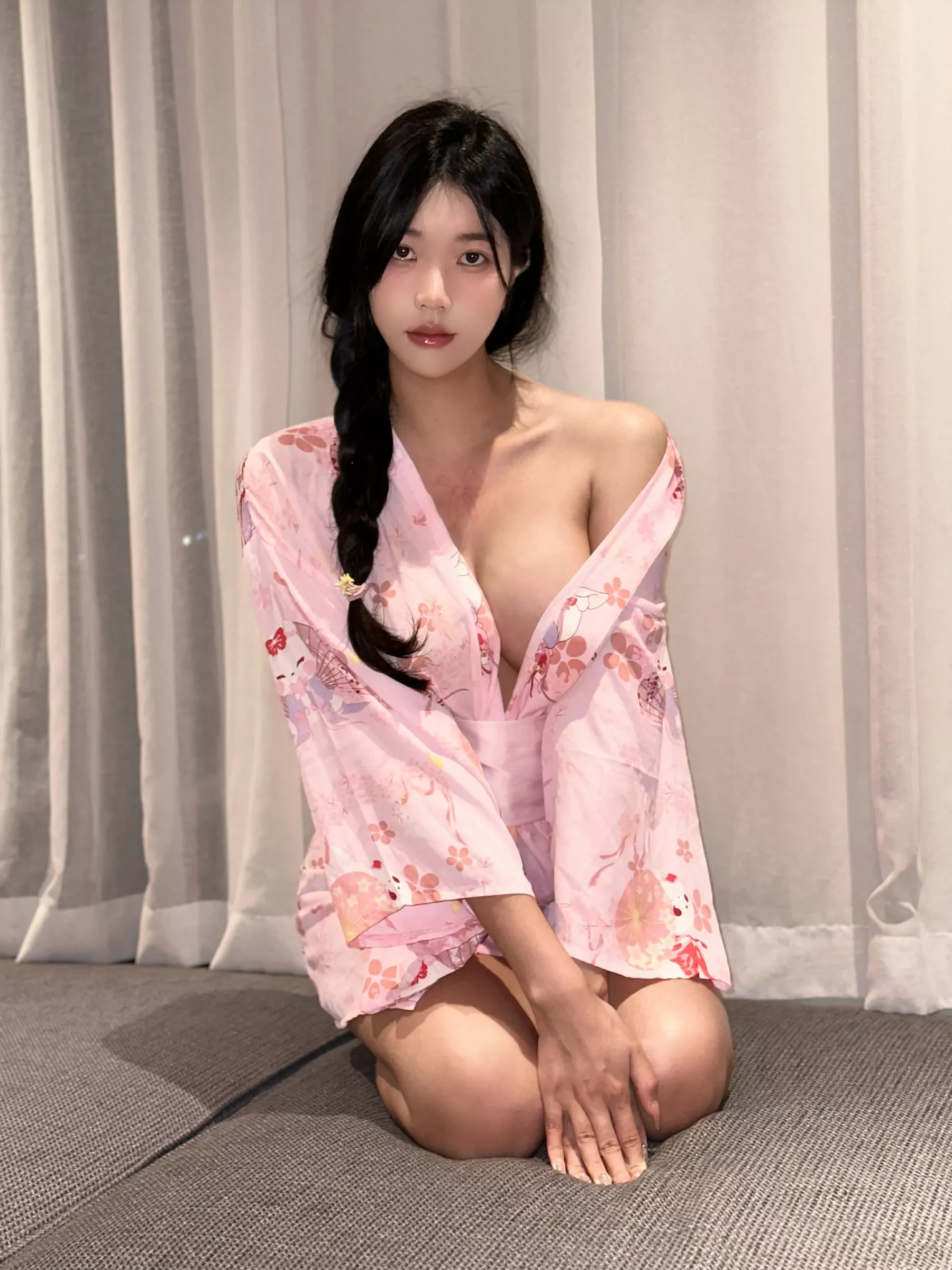 鱼神鱼 - 和风粉嫩少女 [20P]