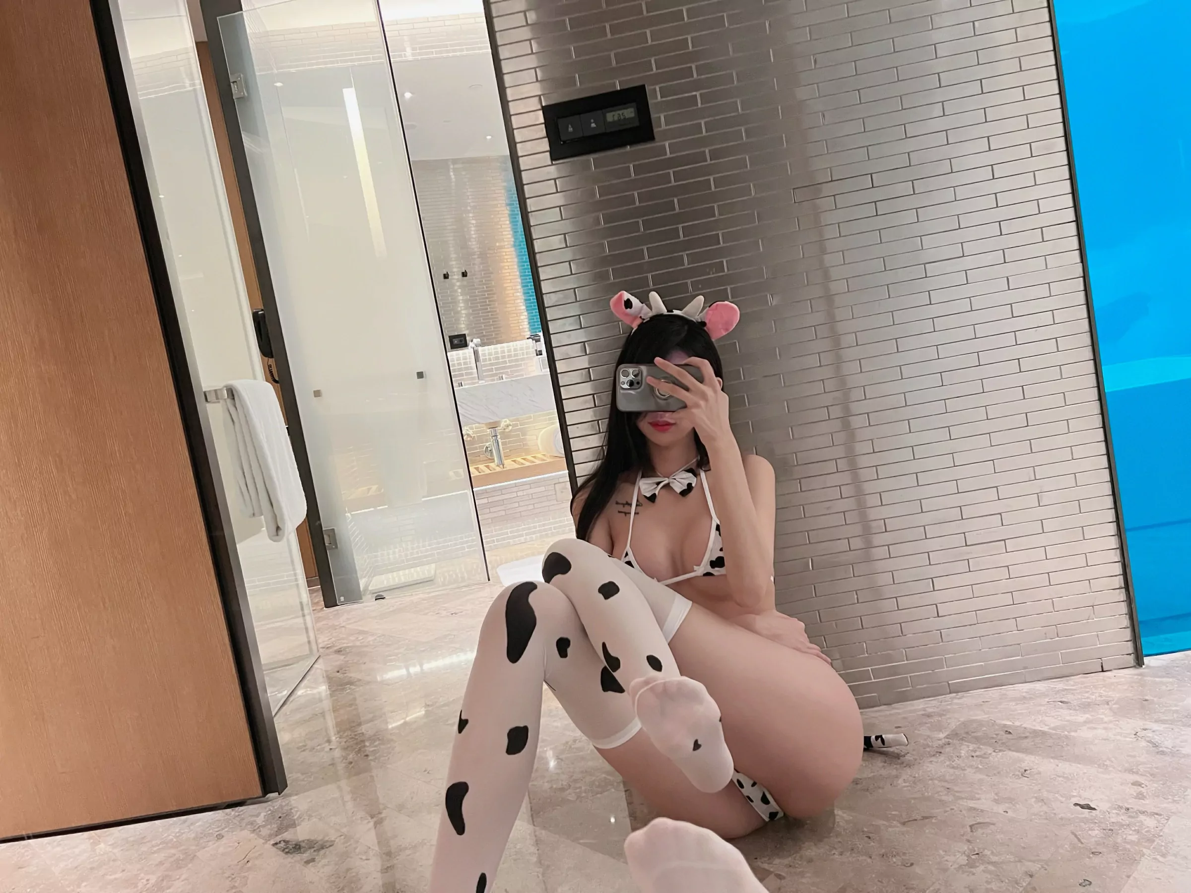 葛征 – 今天喝牛奶了吗 [25P]