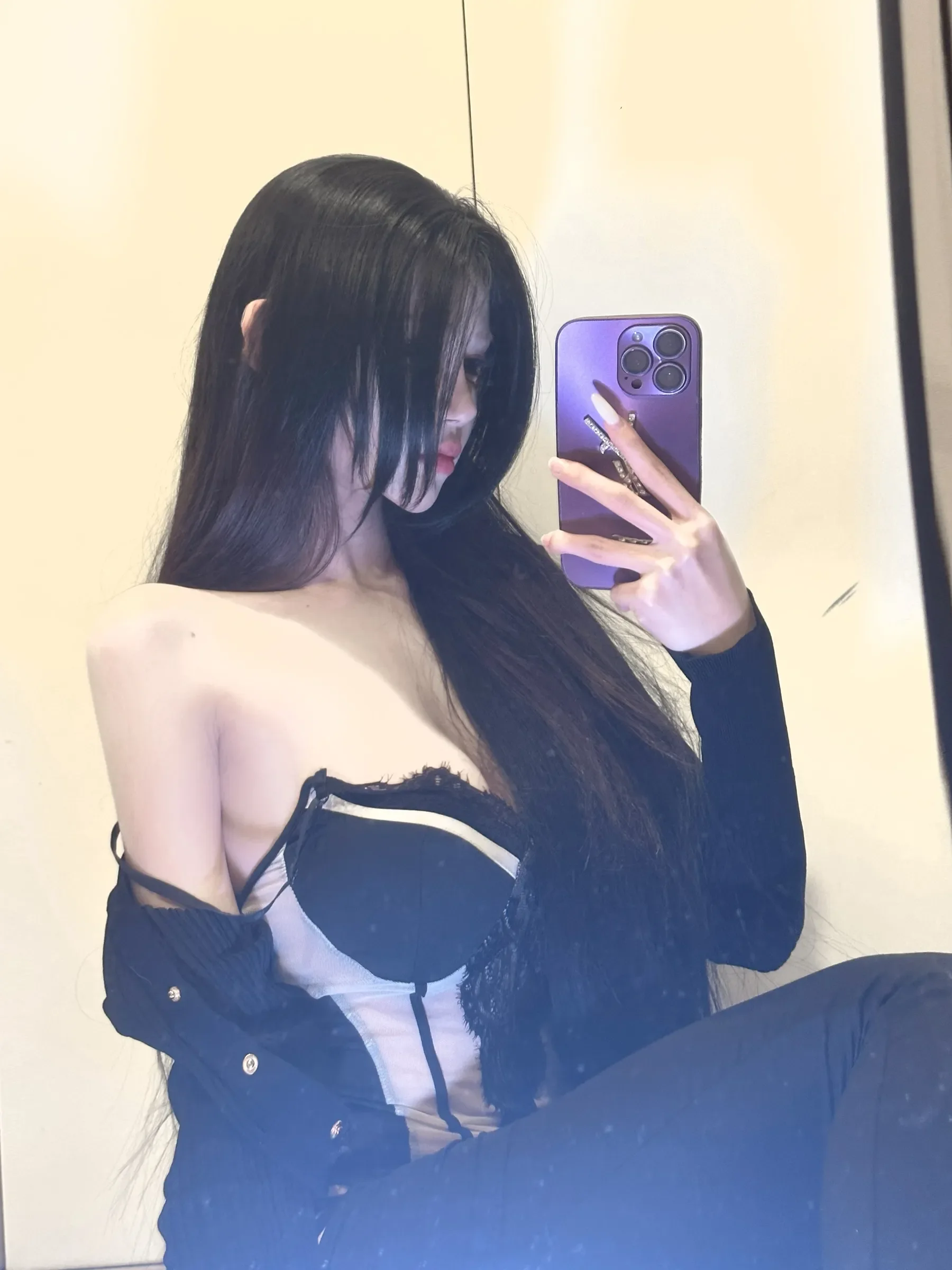 无欲无求的推土君 – 纯美御穿搭 [16P]