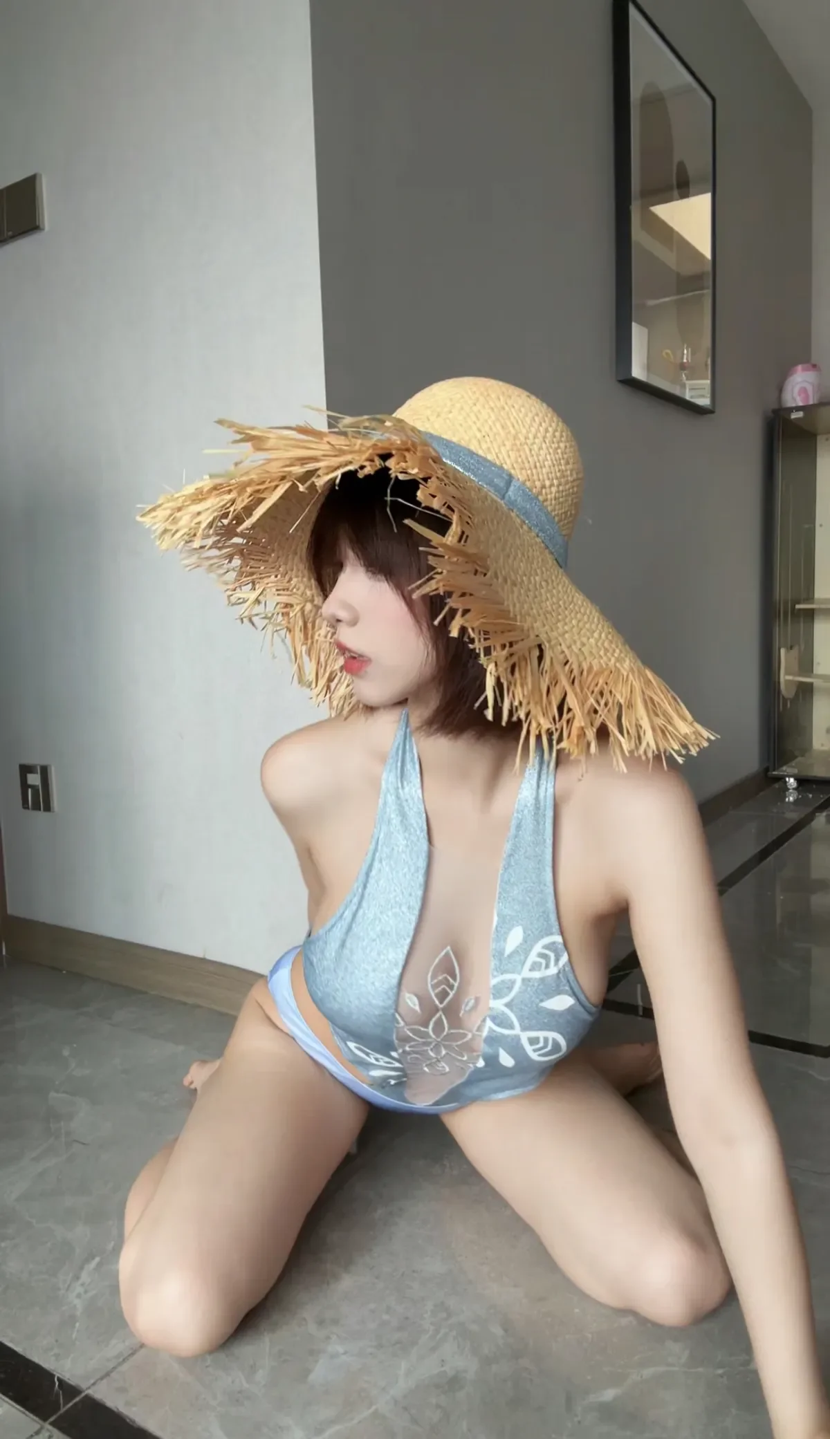 铃铛铛 – 蓝色印花比基尼 [23P]