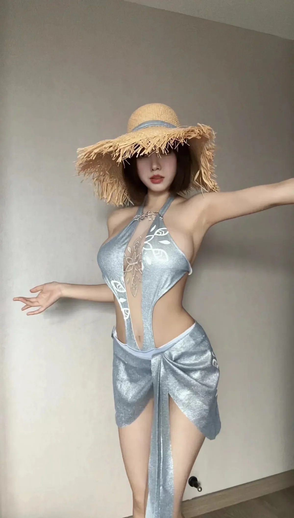 铃铛铛 – 蓝色印花比基尼 [23P]