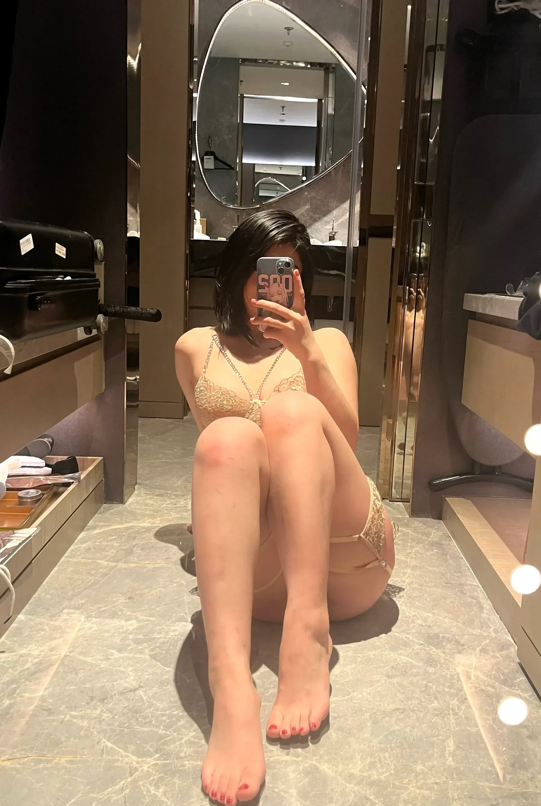 詹詹 – 蕾丝纱质 [38P]