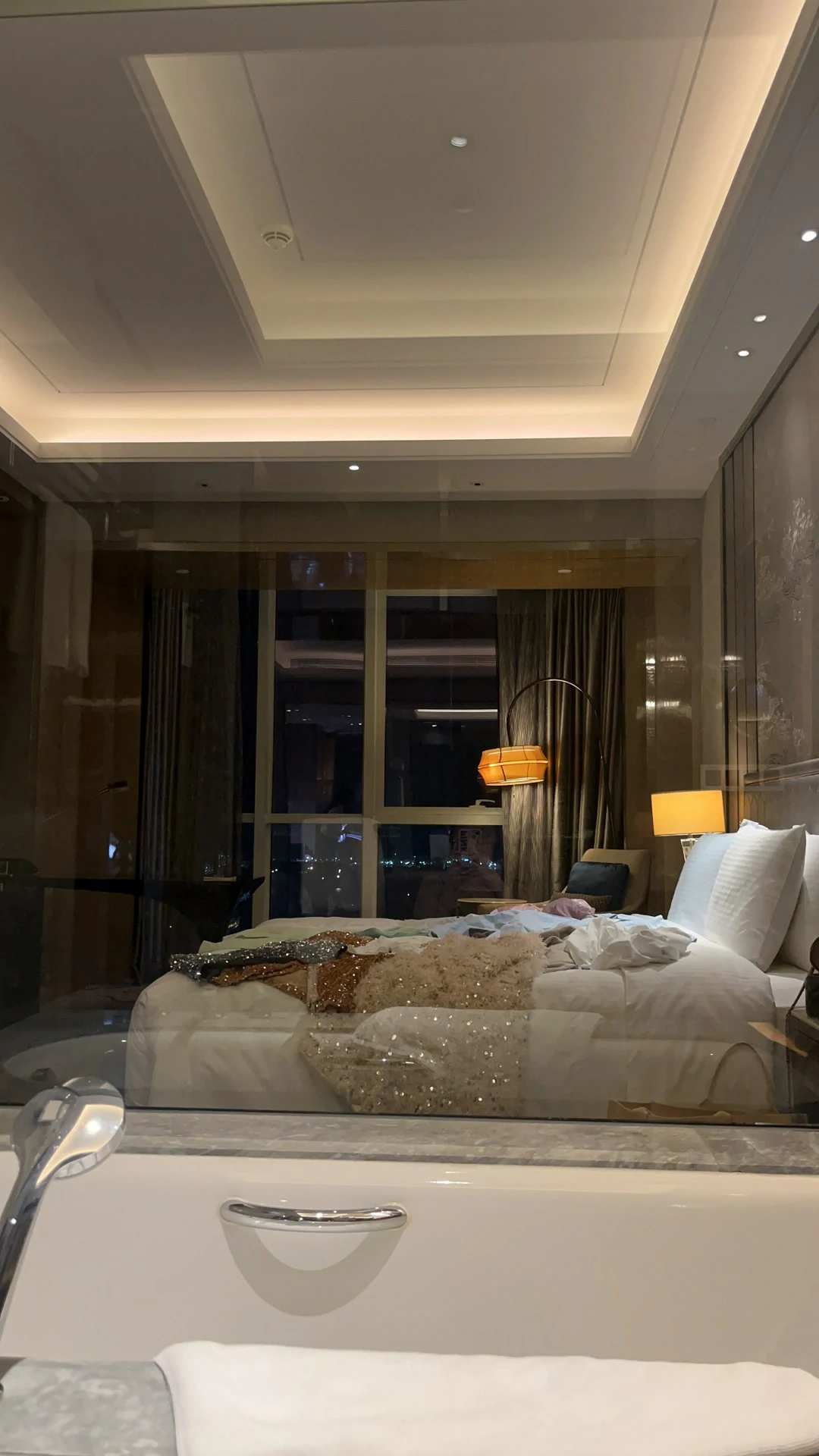 美邵女Baby – 情趣御姐 [57P]