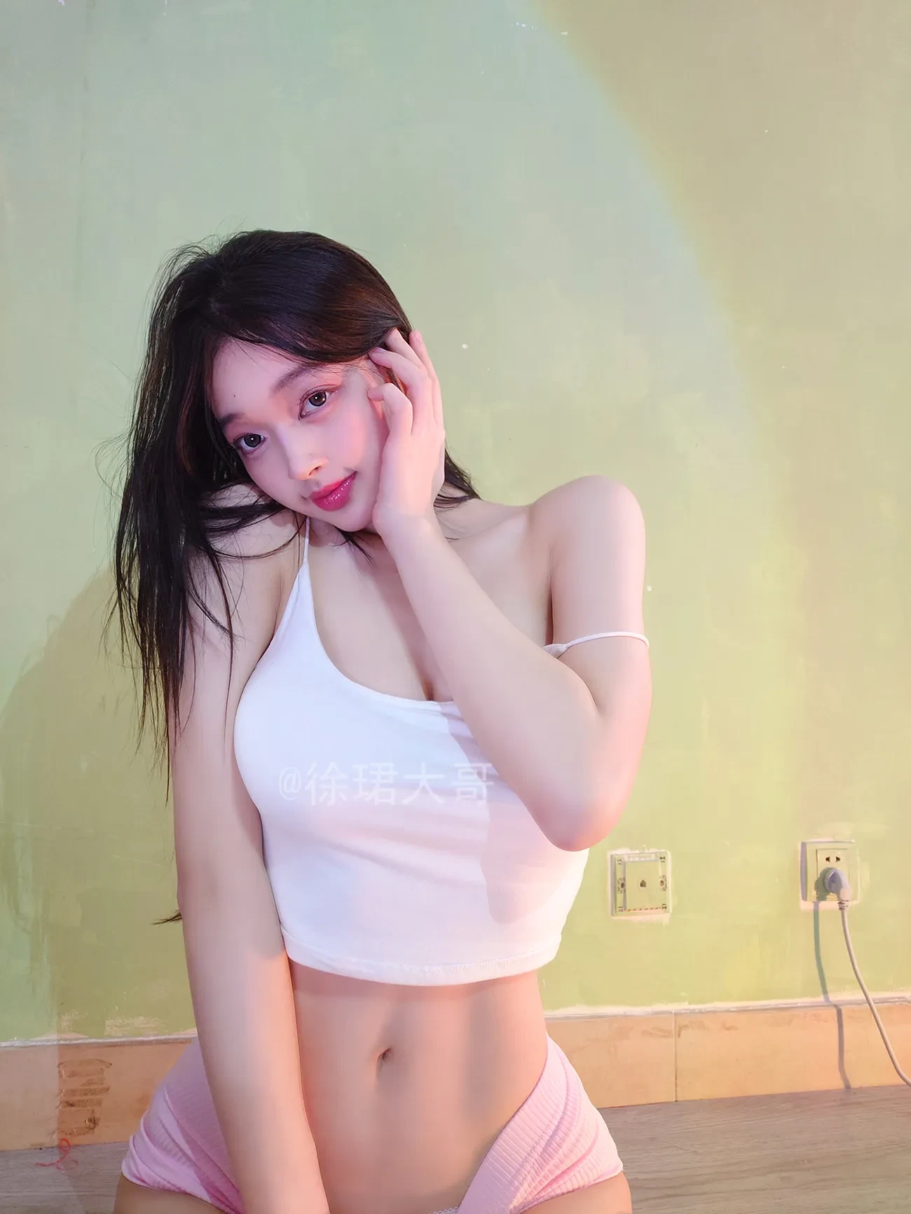 徐珺大哥 – 性感才是必杀技 [14P]