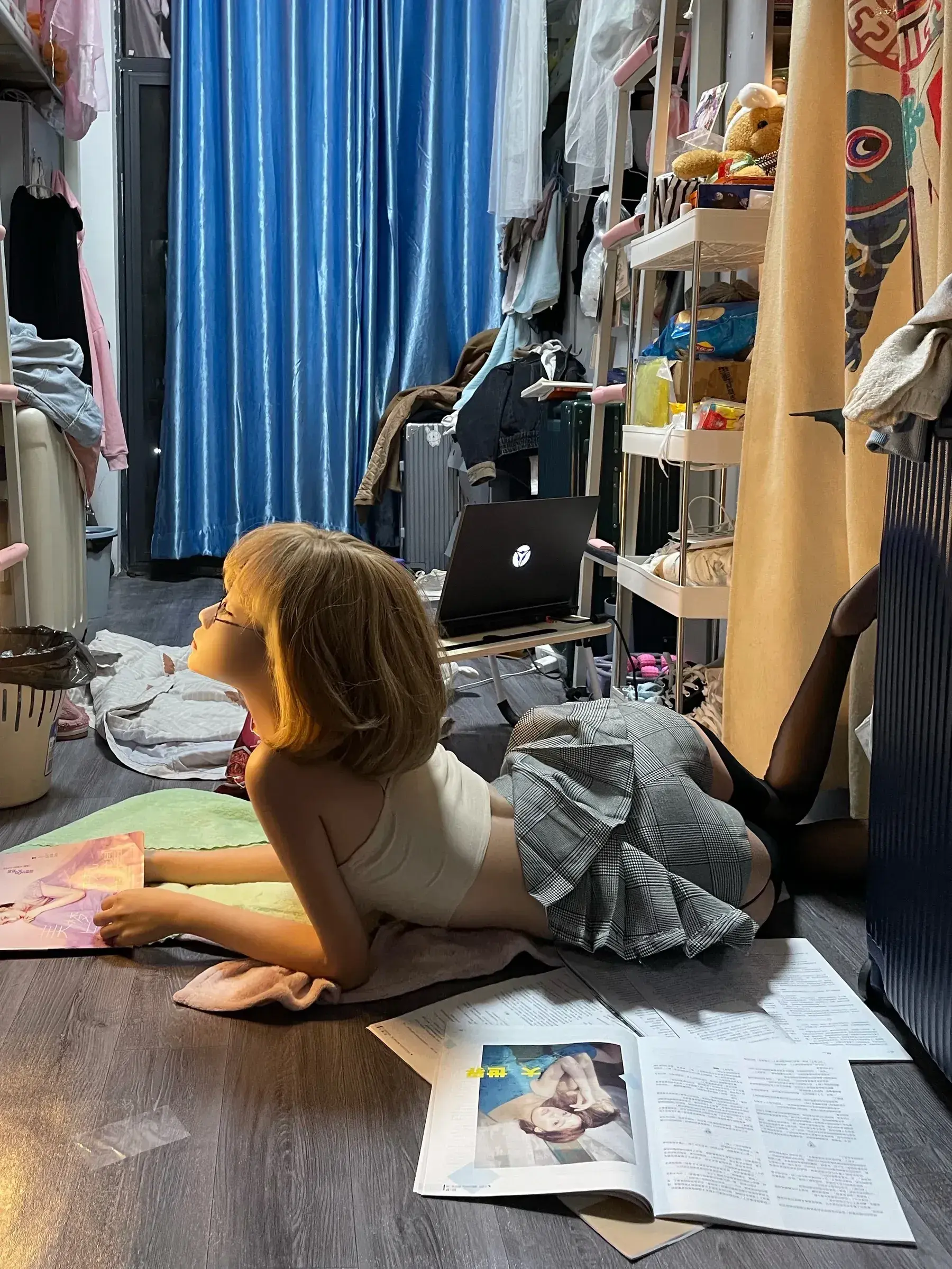 无欲无求的推土君 – 性感学妹 [27P]