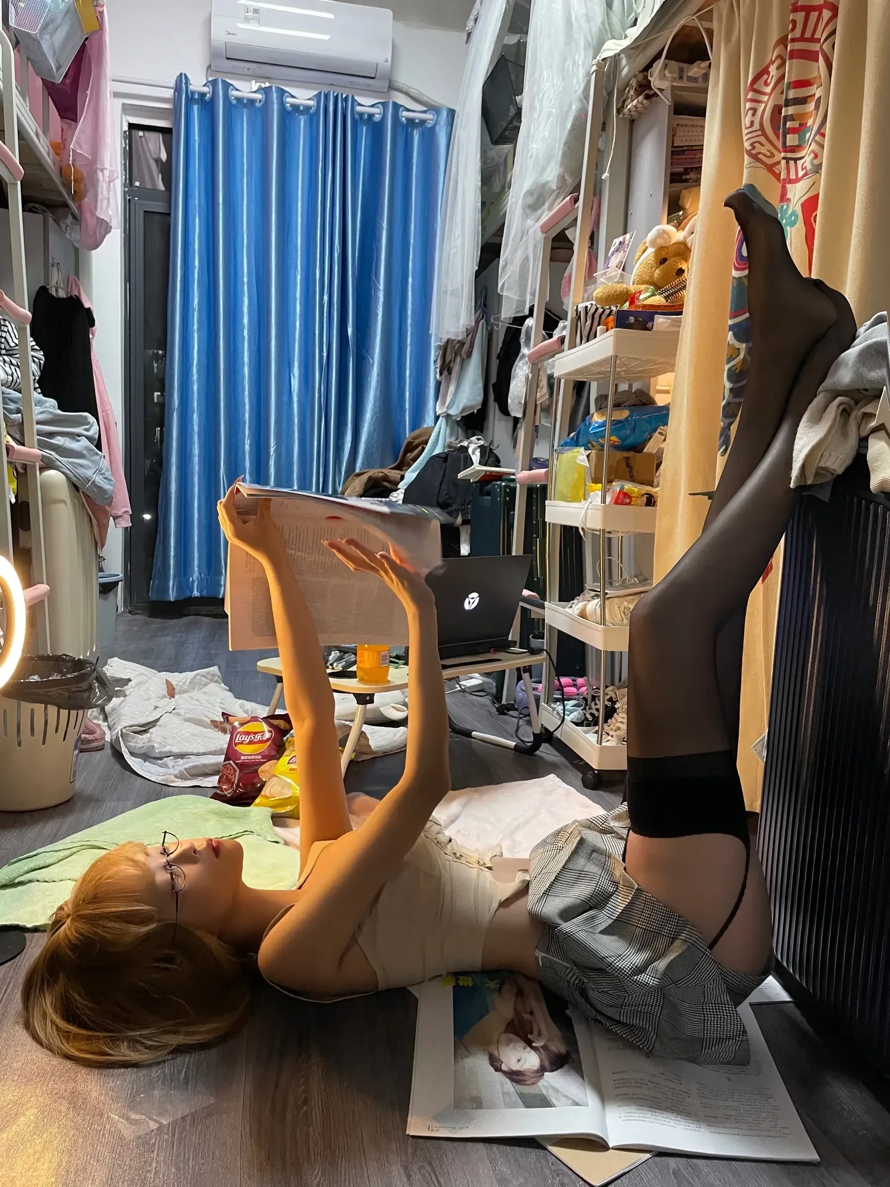 无欲无求的推土君 – 性感学妹 [27P]