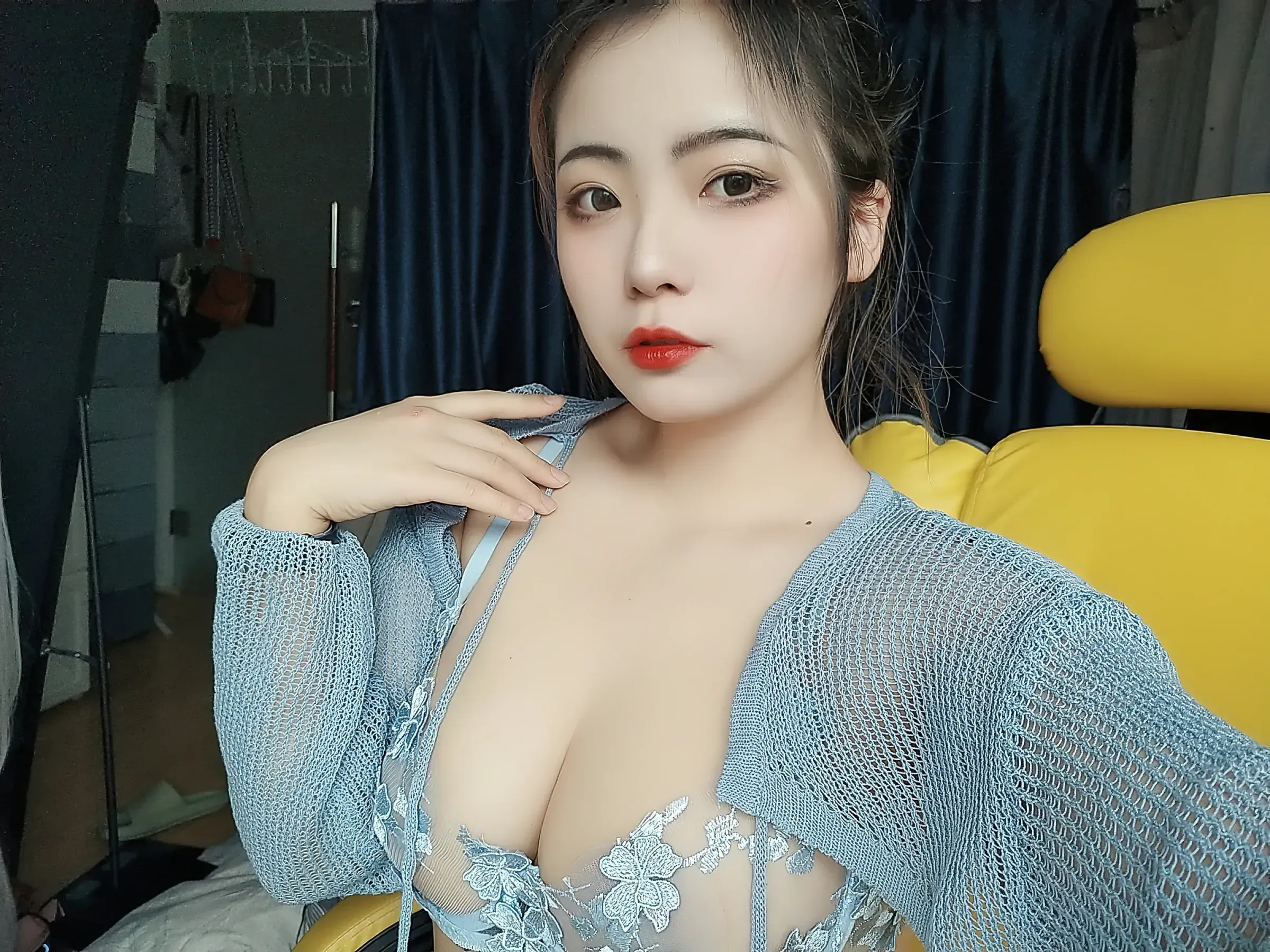 珟_珏Dita &#8211; 蓝色花花 [22P]