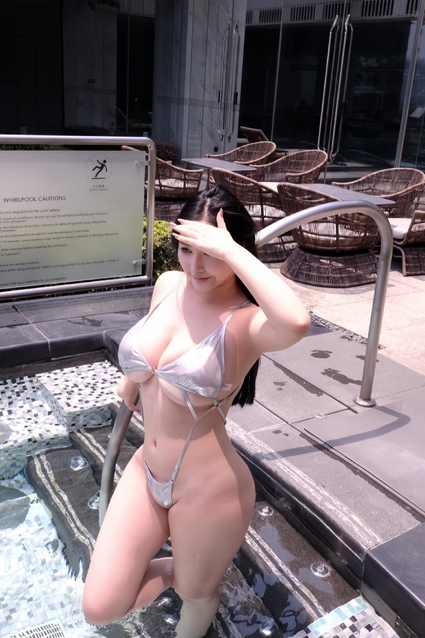 玫玫mm - 付费帖 性感比基尼丁字系 [20P]