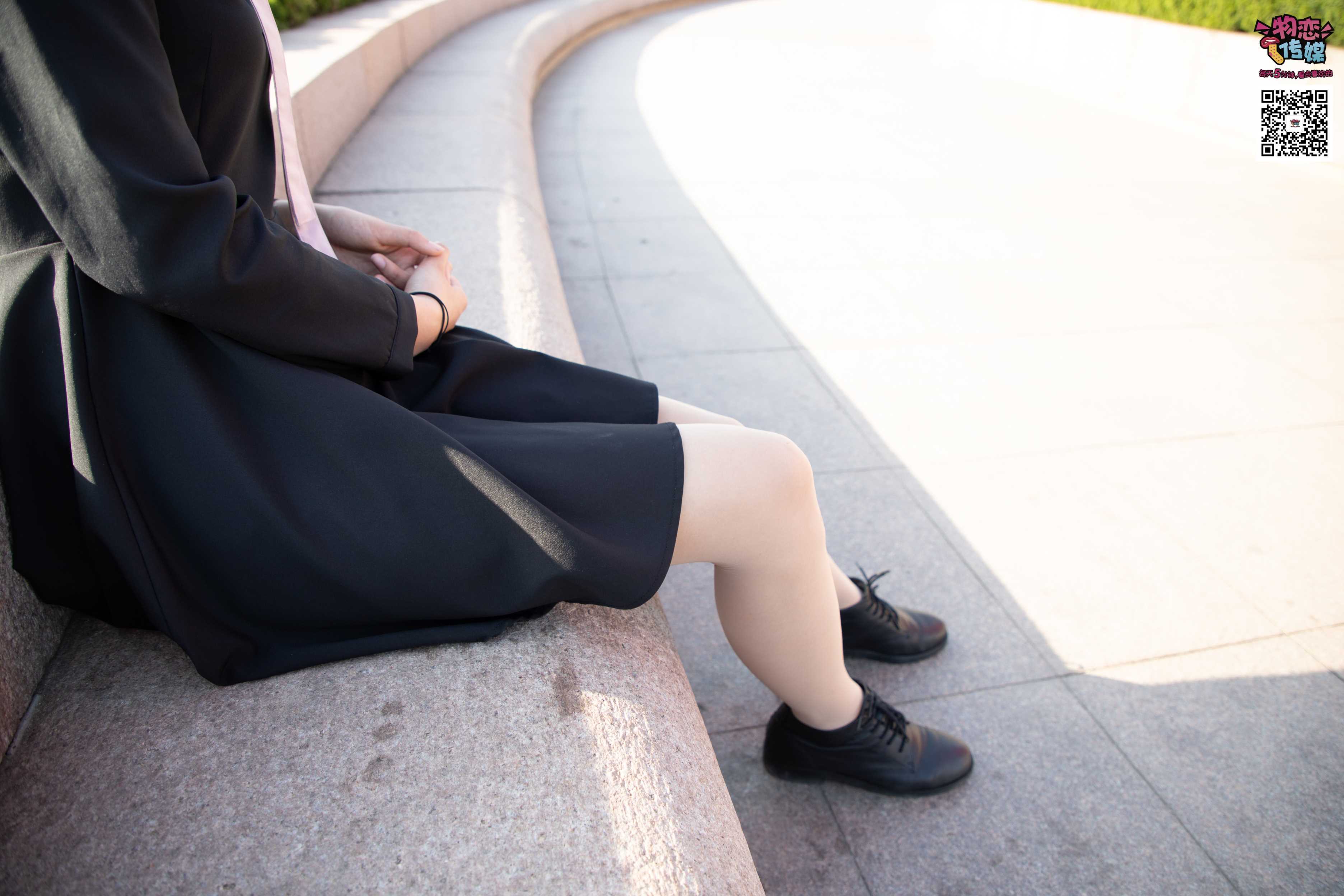 物恋传媒 No.018 清纯的小姐姐哦,透明加小皮鞋  [165P+863MB]