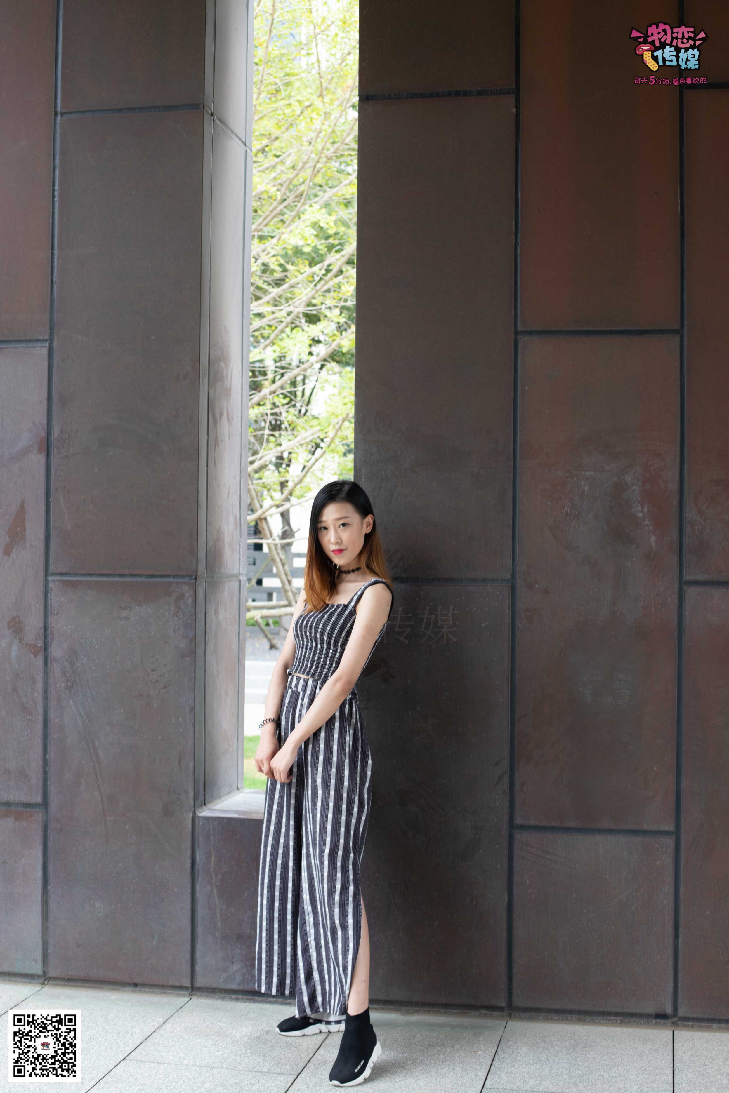 物恋传媒 No.048 潮不潮,先看脚,潮妹驾驭袜子鞋,街拍也要不服输~可爱小棉袜  [149P+1V1.05GB]