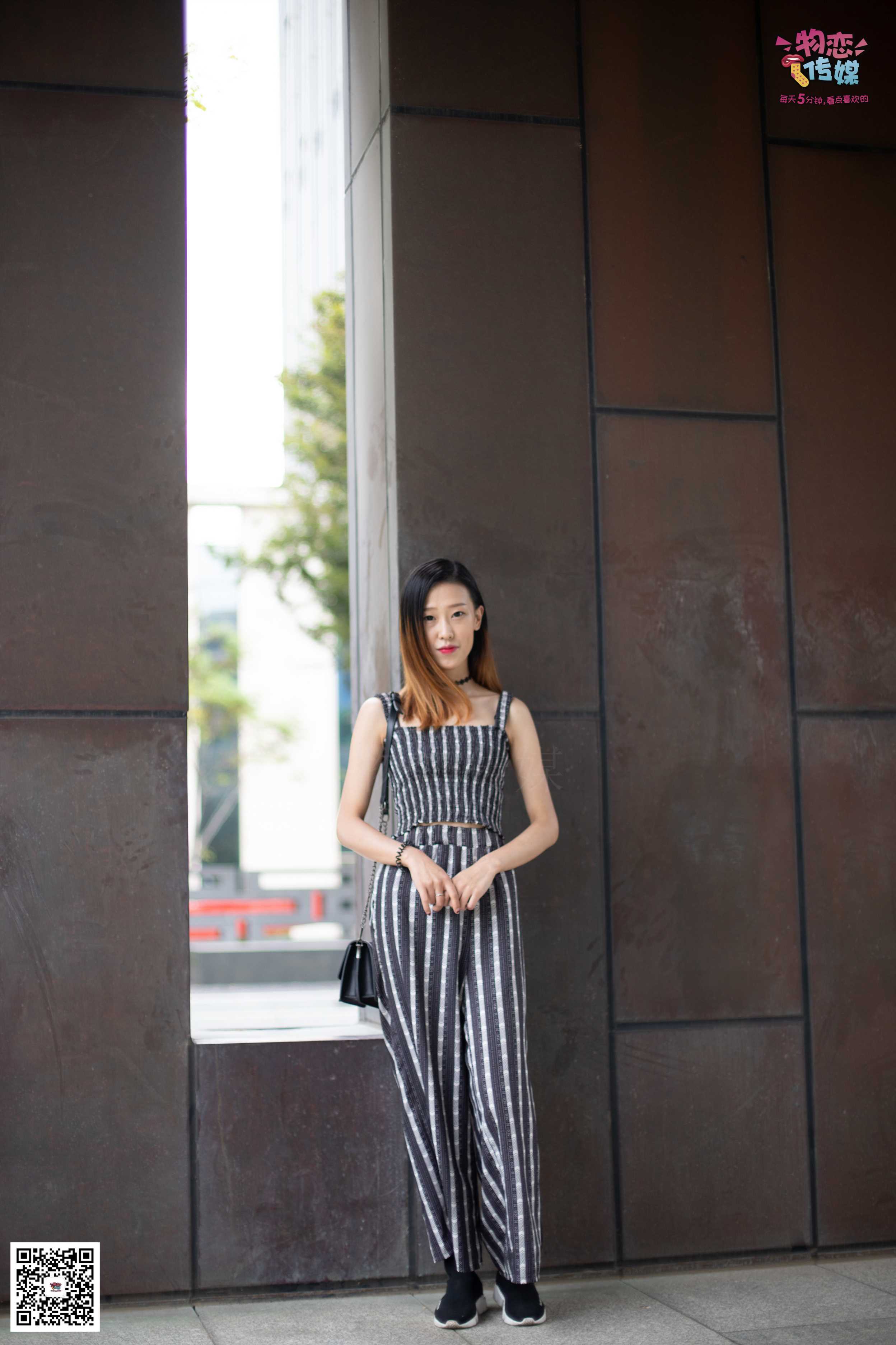 物恋传媒 No.048 潮不潮,先看脚,潮妹驾驭袜子鞋,街拍也要不服输~可爱小棉袜  [149P+1V1.05GB]