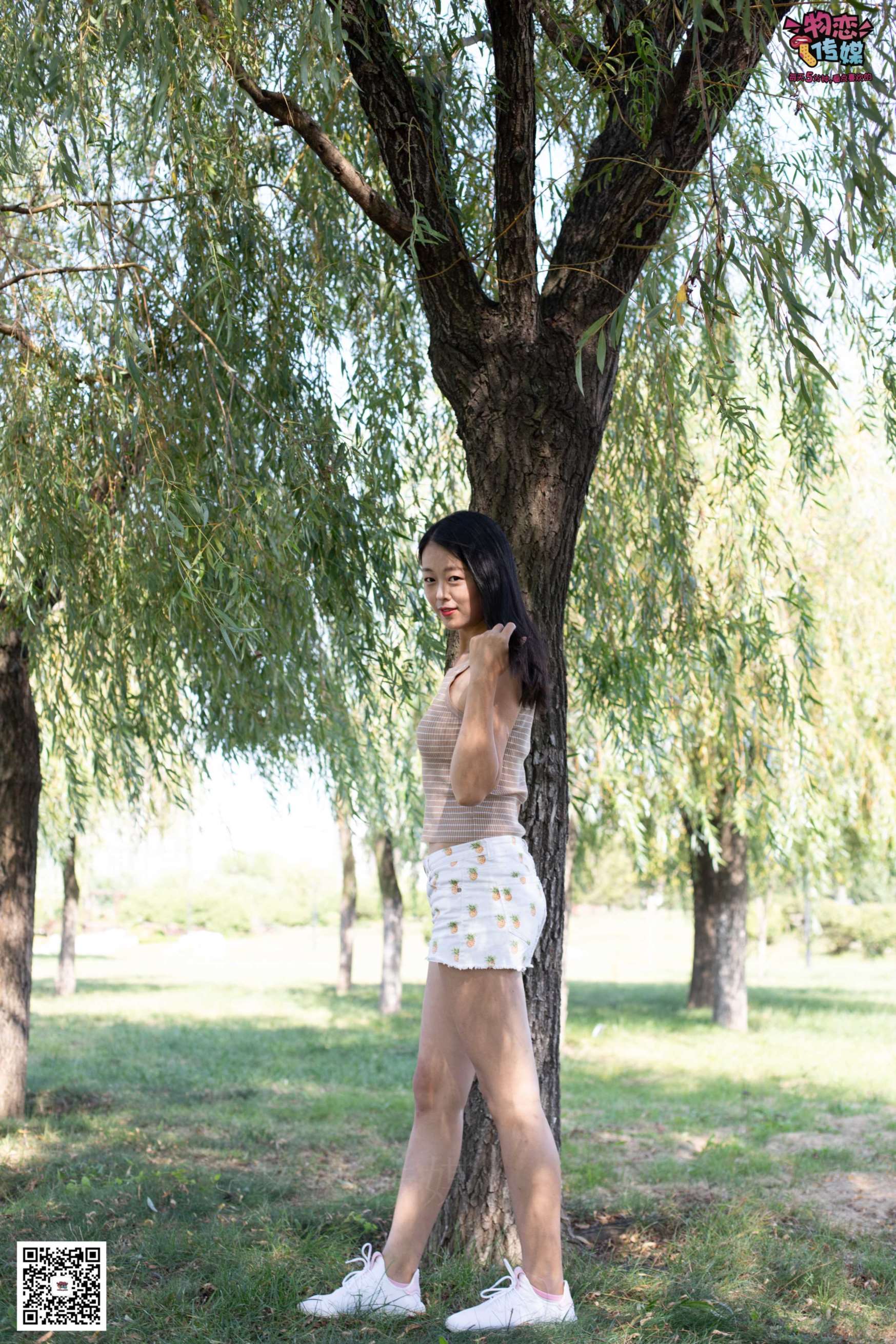 物恋传媒 No.054 学妹和你囧架架  [146P+1V1.25GB]