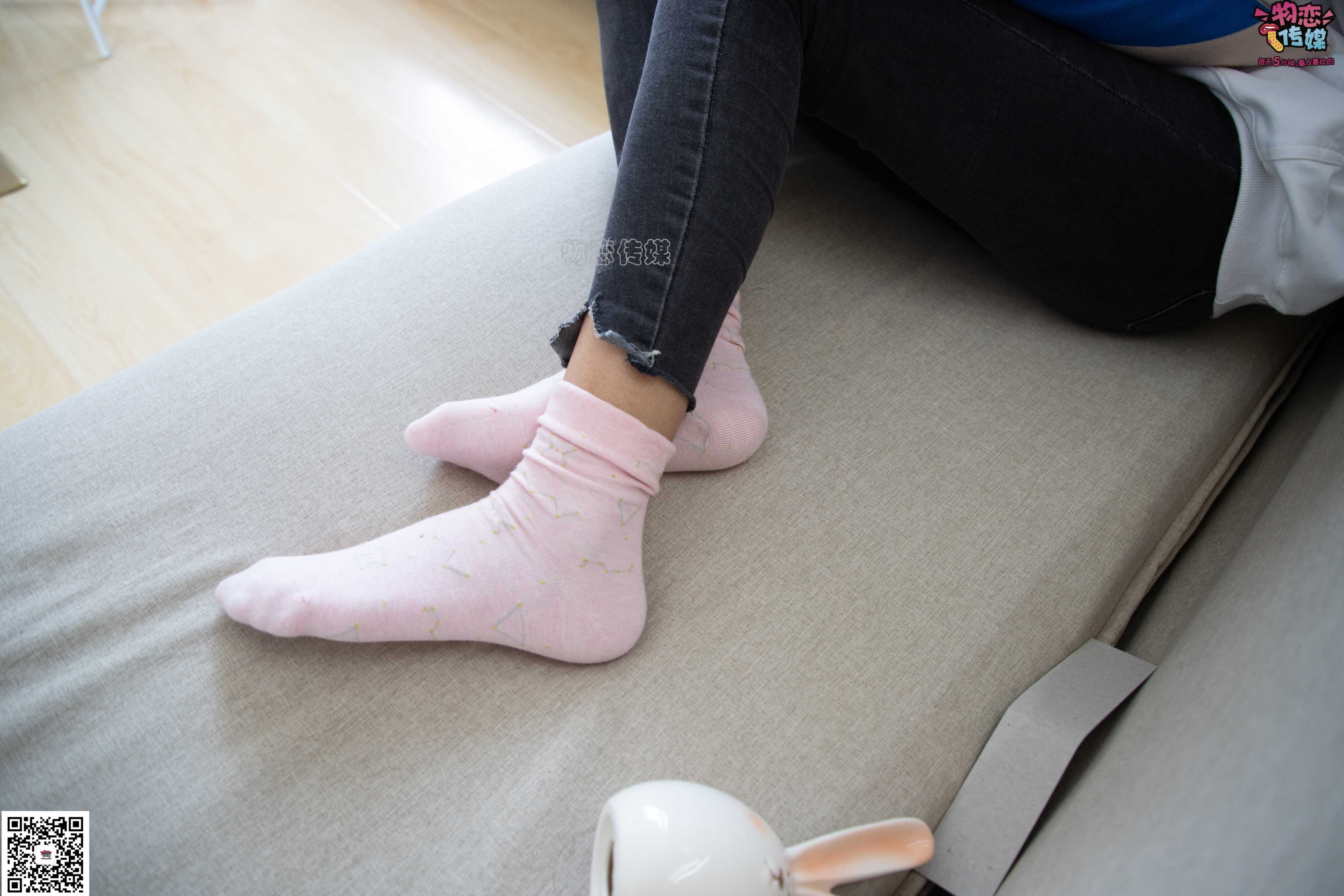 物恋传媒 No.069 小兔子乖乖，你来猜猜  [139P+1V864MB]