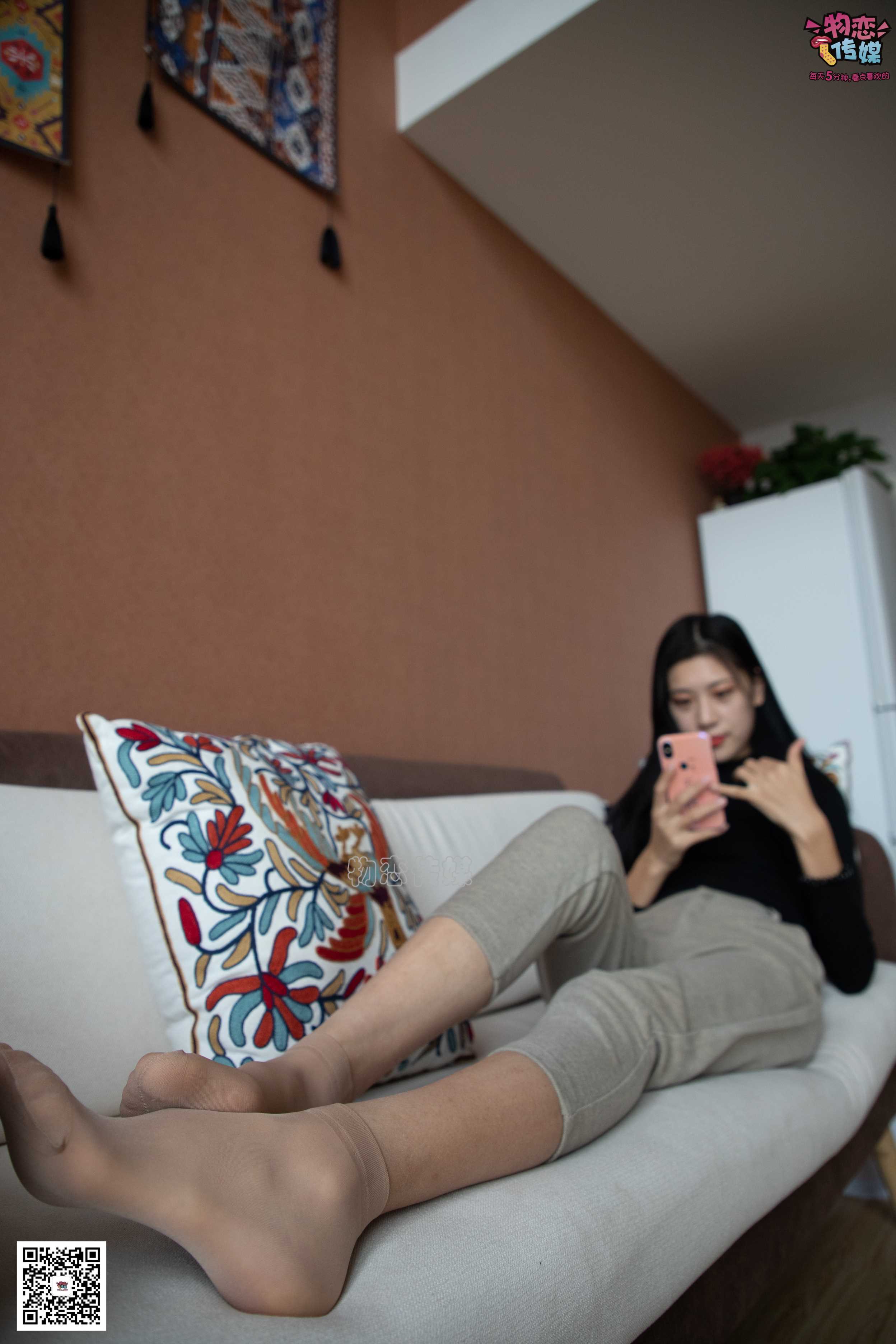 物恋传媒 No.070 长发已及腰，执剑舞一曲，温柔与谁共  [160P+1V1.28GB]