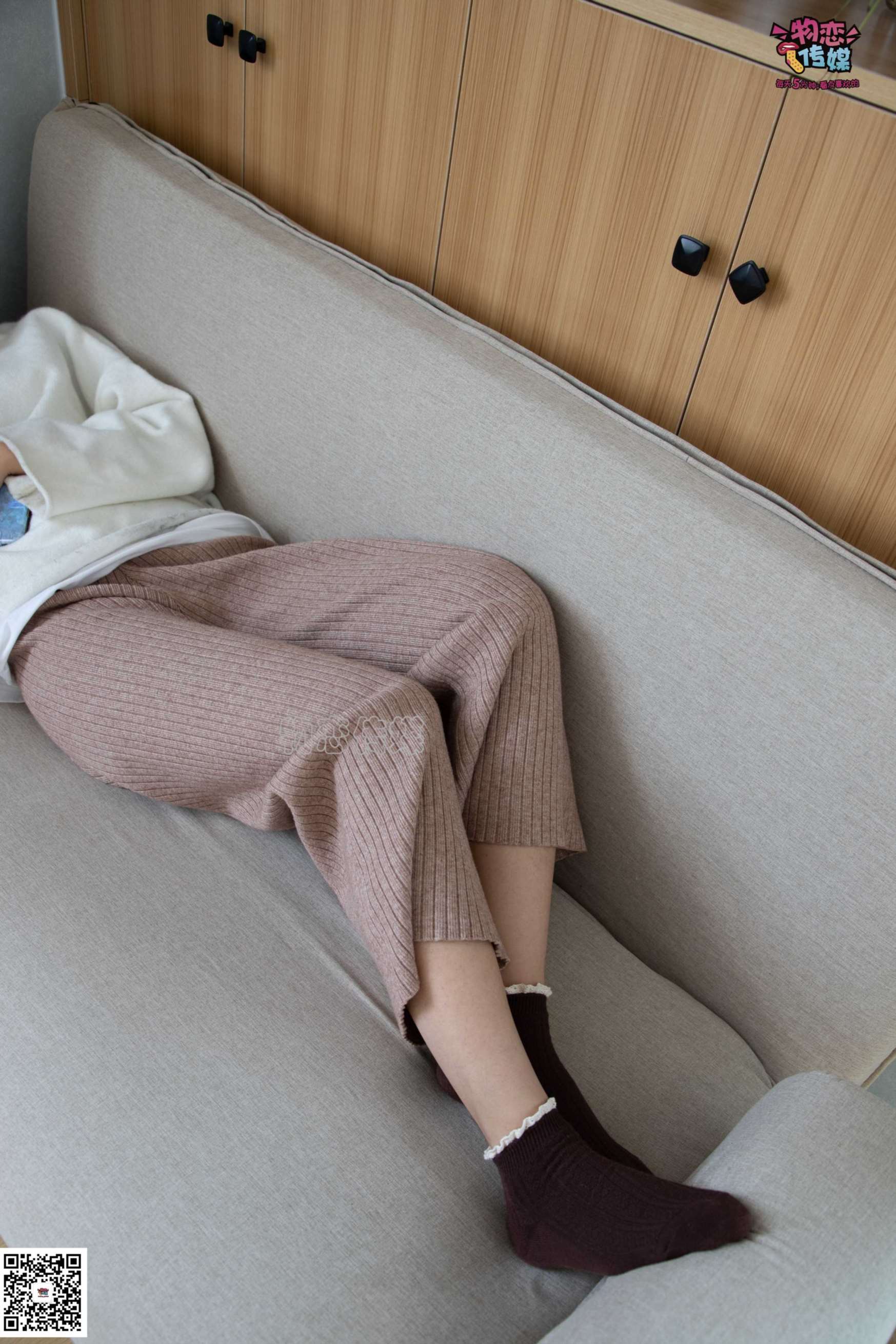 物恋传媒 No.084 miya-今日份的迷醉型少女  [134P+1V1.13GB]