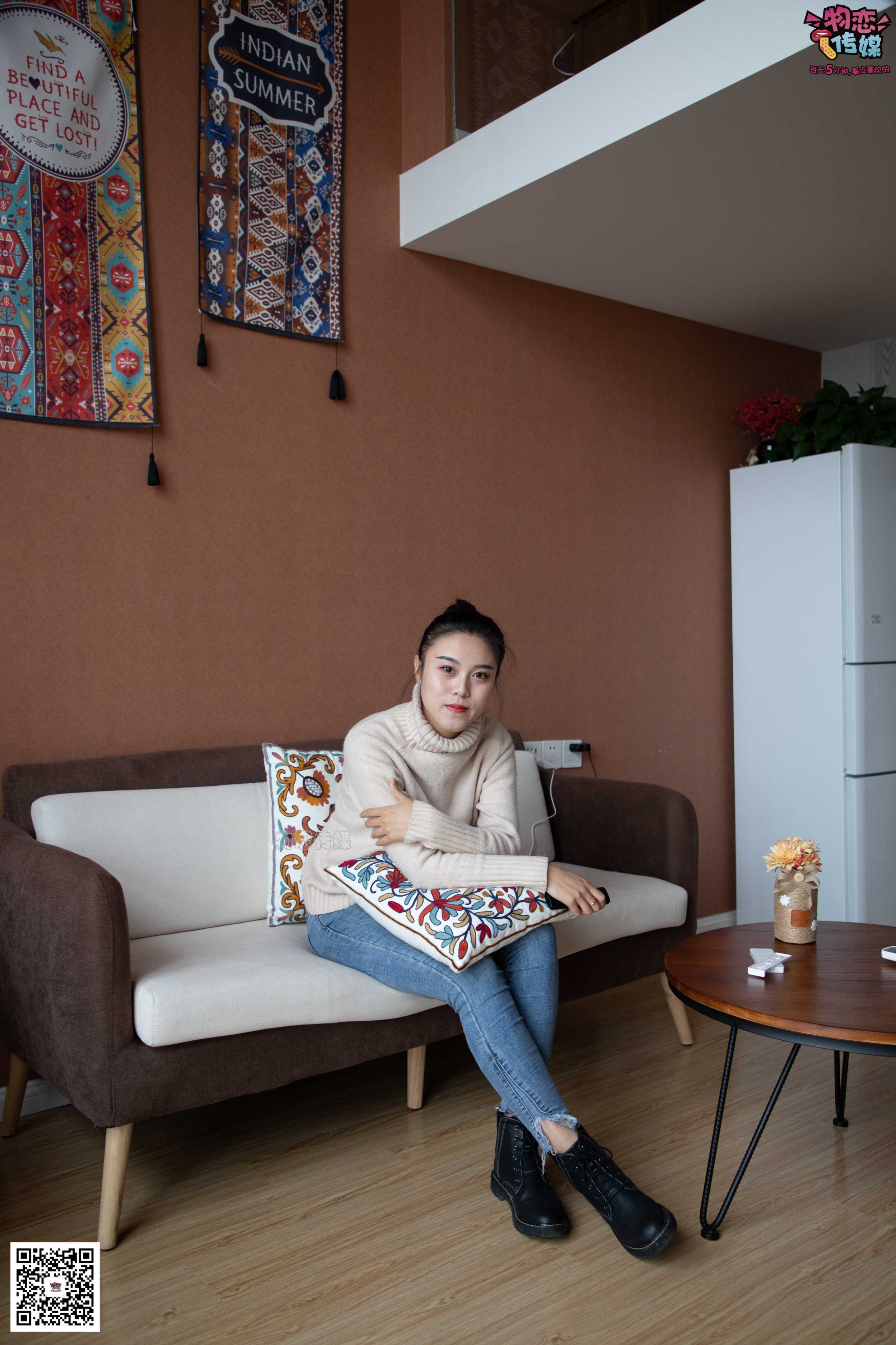 物恋传媒 No.087 刘心-可爱丸子头，可爱棉袜  [116P+1V0.99GB]