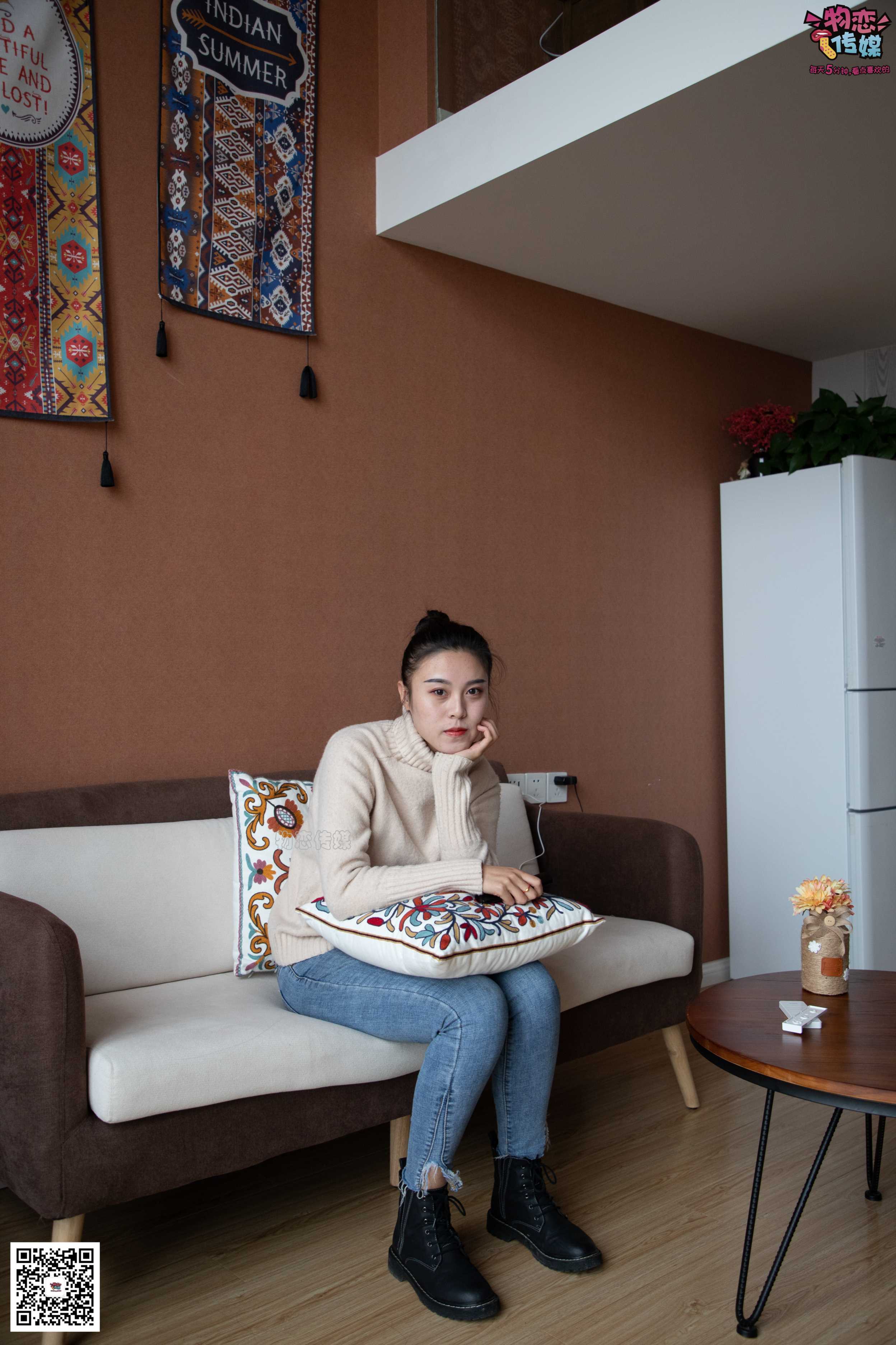 物恋传媒 No.087 刘心-可爱丸子头，可爱棉袜  [116P+1V0.99GB]