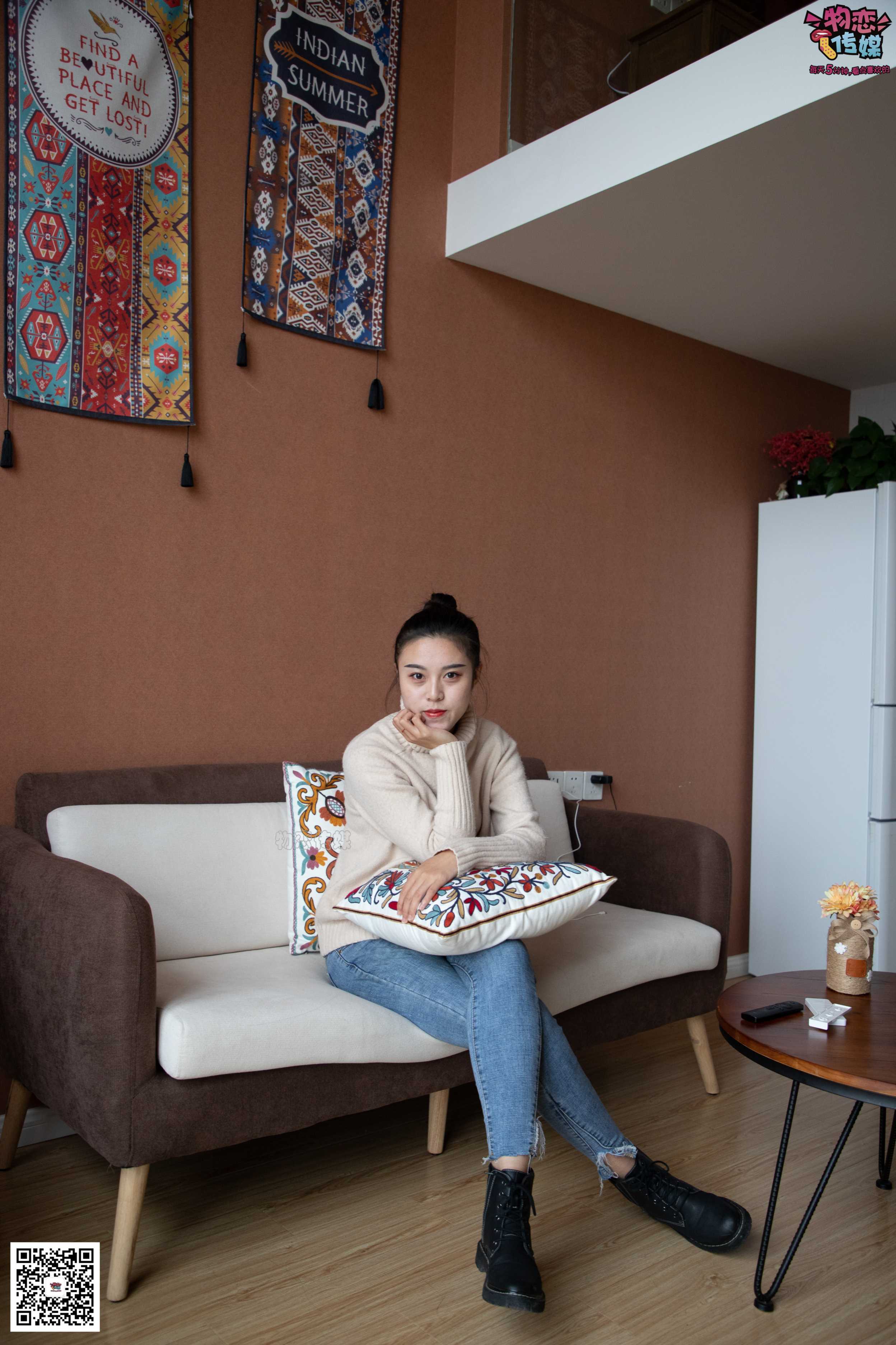 物恋传媒 No.087 刘心-可爱丸子头，可爱棉袜  [116P+1V0.99GB]