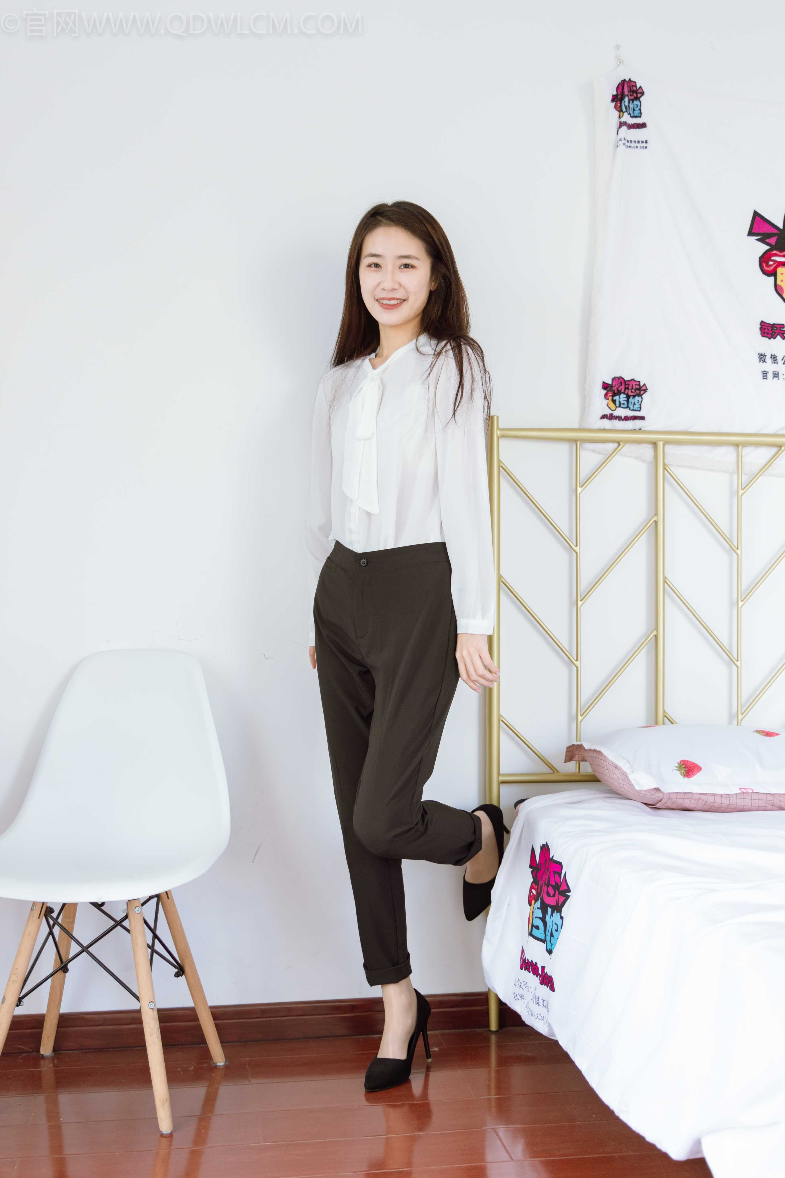 物恋传媒 NO.1002 菜菜 [140P+1V／4.65GB]