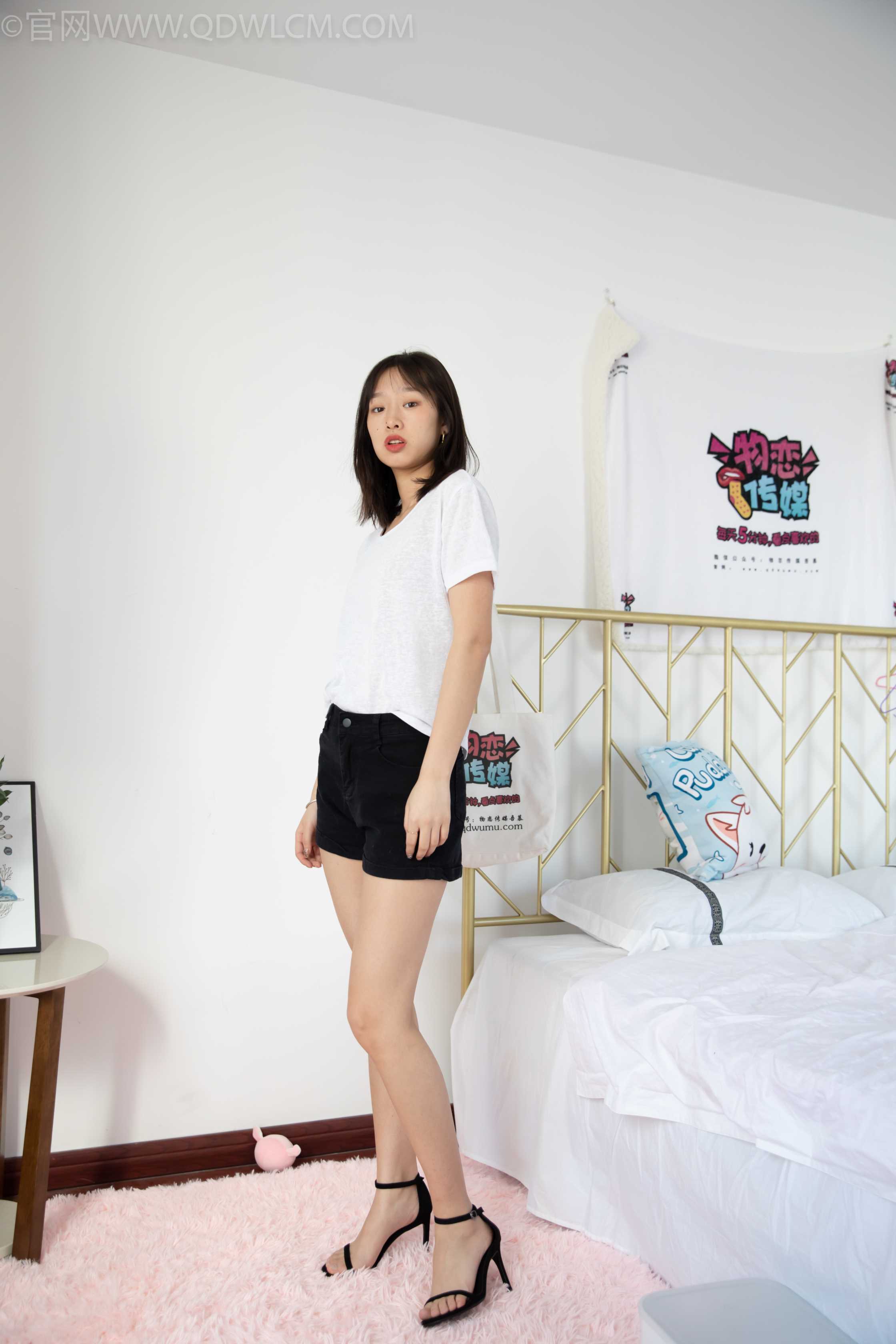 物恋传媒 NO.1005 小甜 [150P+1V／6.03GB]