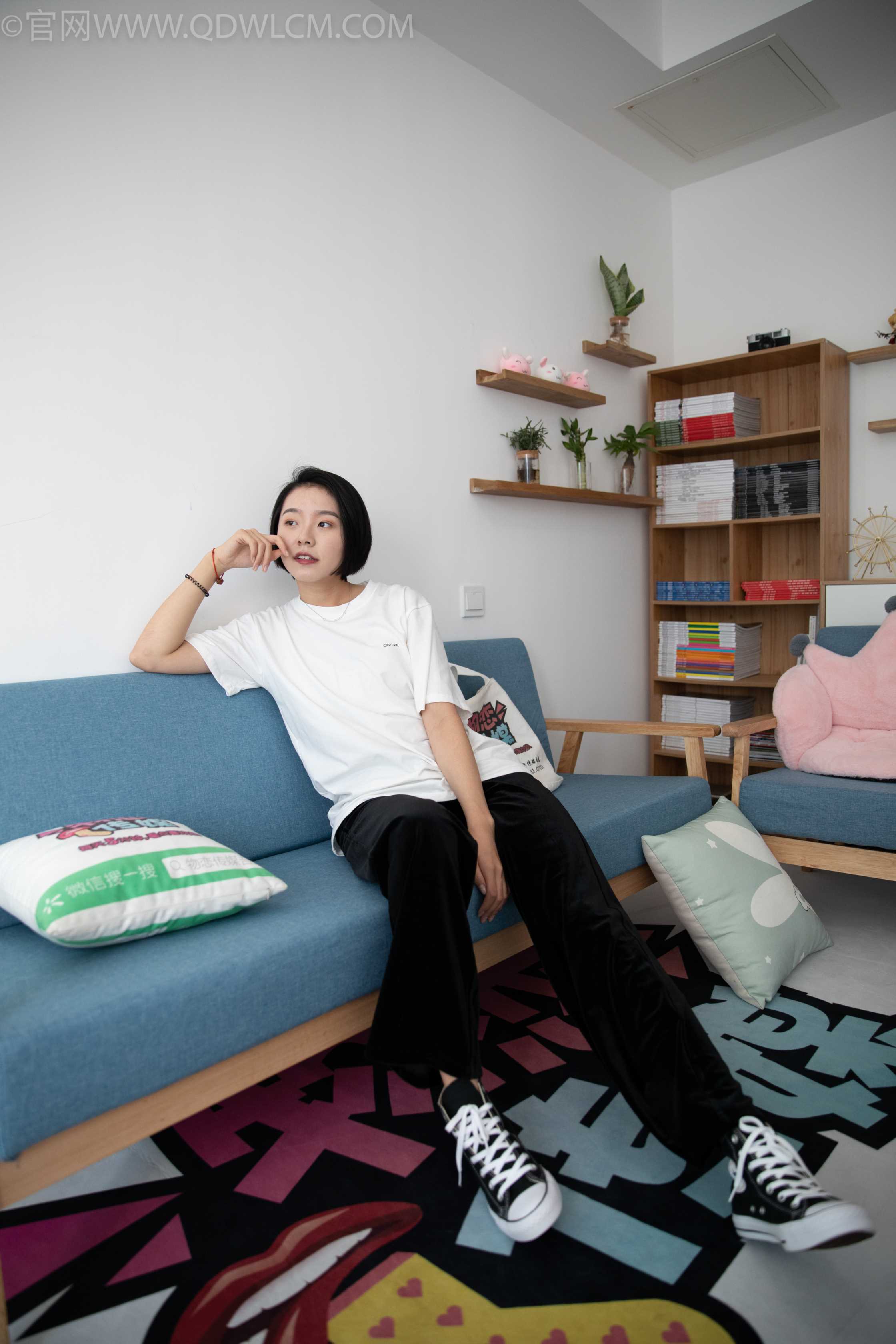 物恋传媒 NO.1011 小飞 [140P+1V／3.86GB]