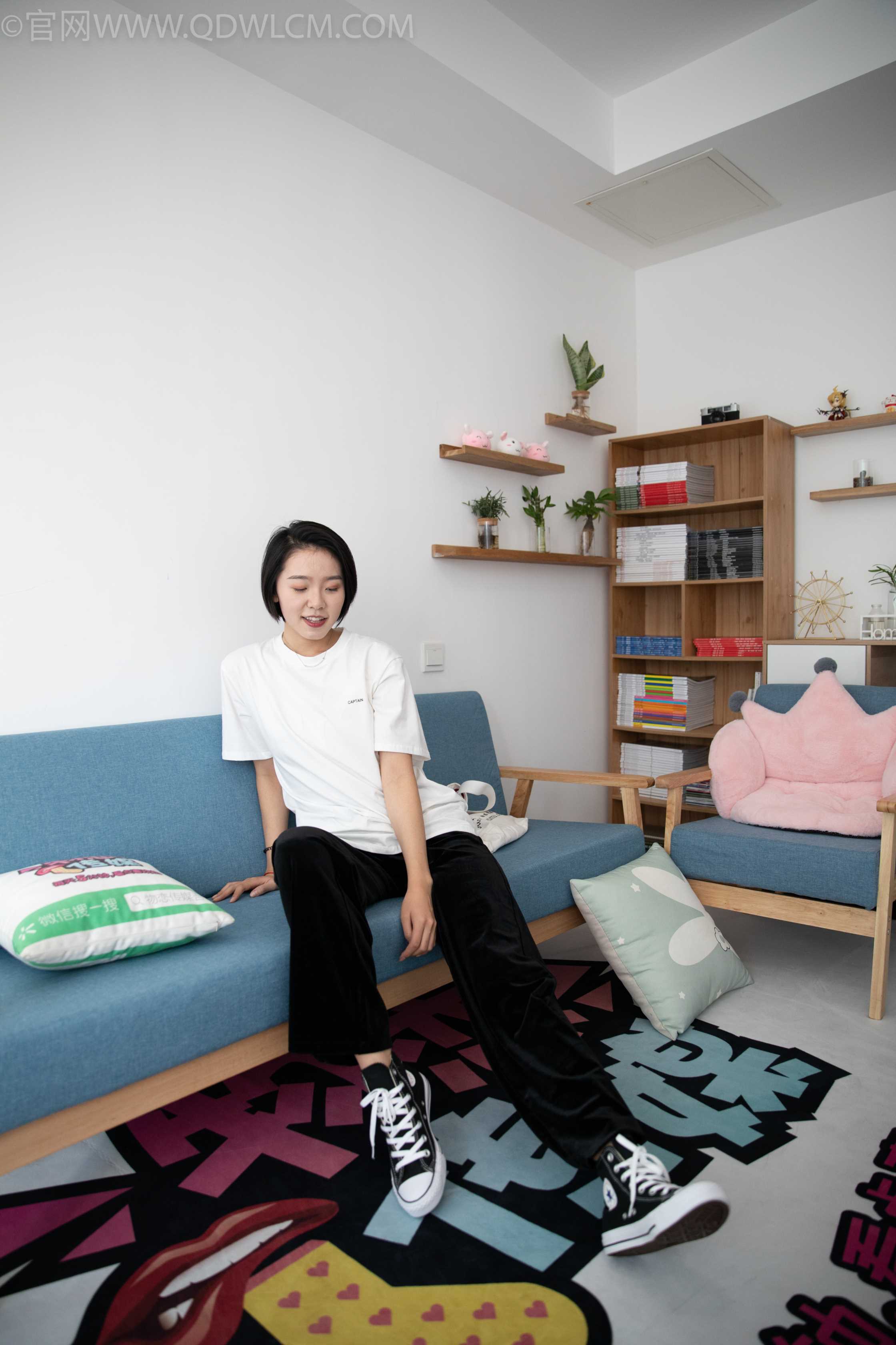 物恋传媒 NO.1011 小飞 [140P+1V／3.86GB]