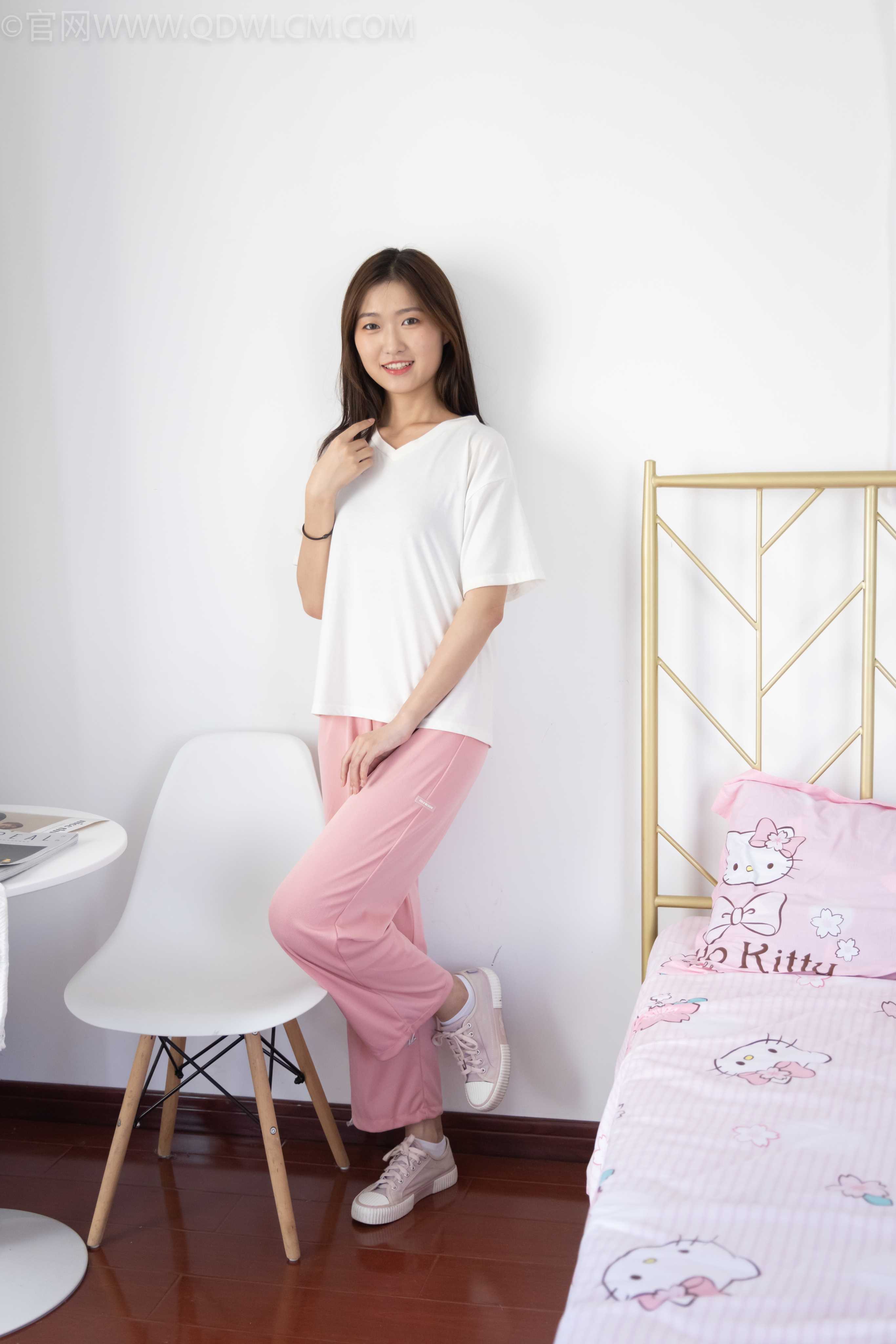 物恋传媒 NO.1024 小小-运动鞋、白色短棉袜、 [155P+1V／4.34GB] 插图4