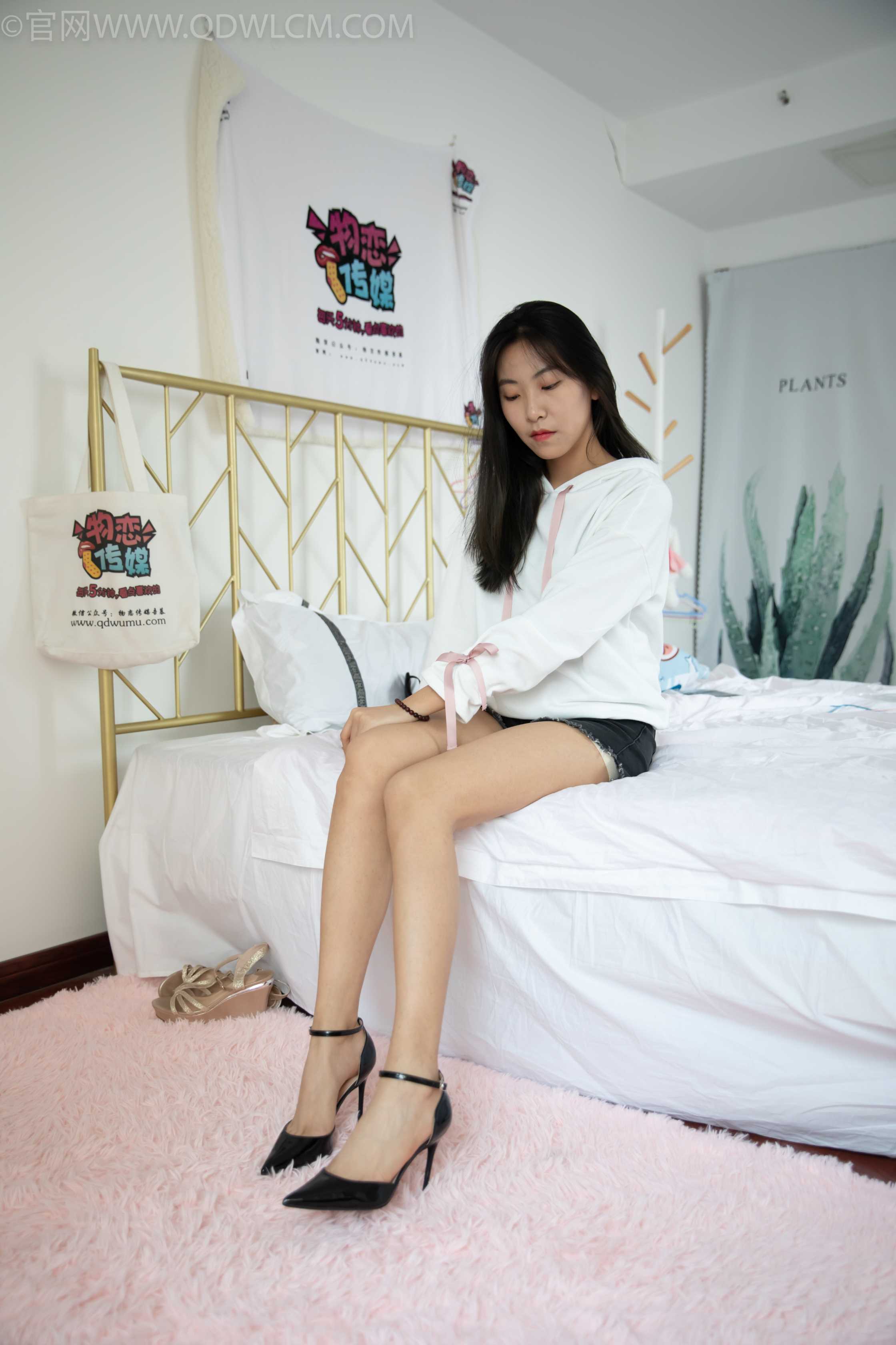 物恋传媒 NO.1028 elise-高跟鞋、、 [144P+1V／6.31GB]