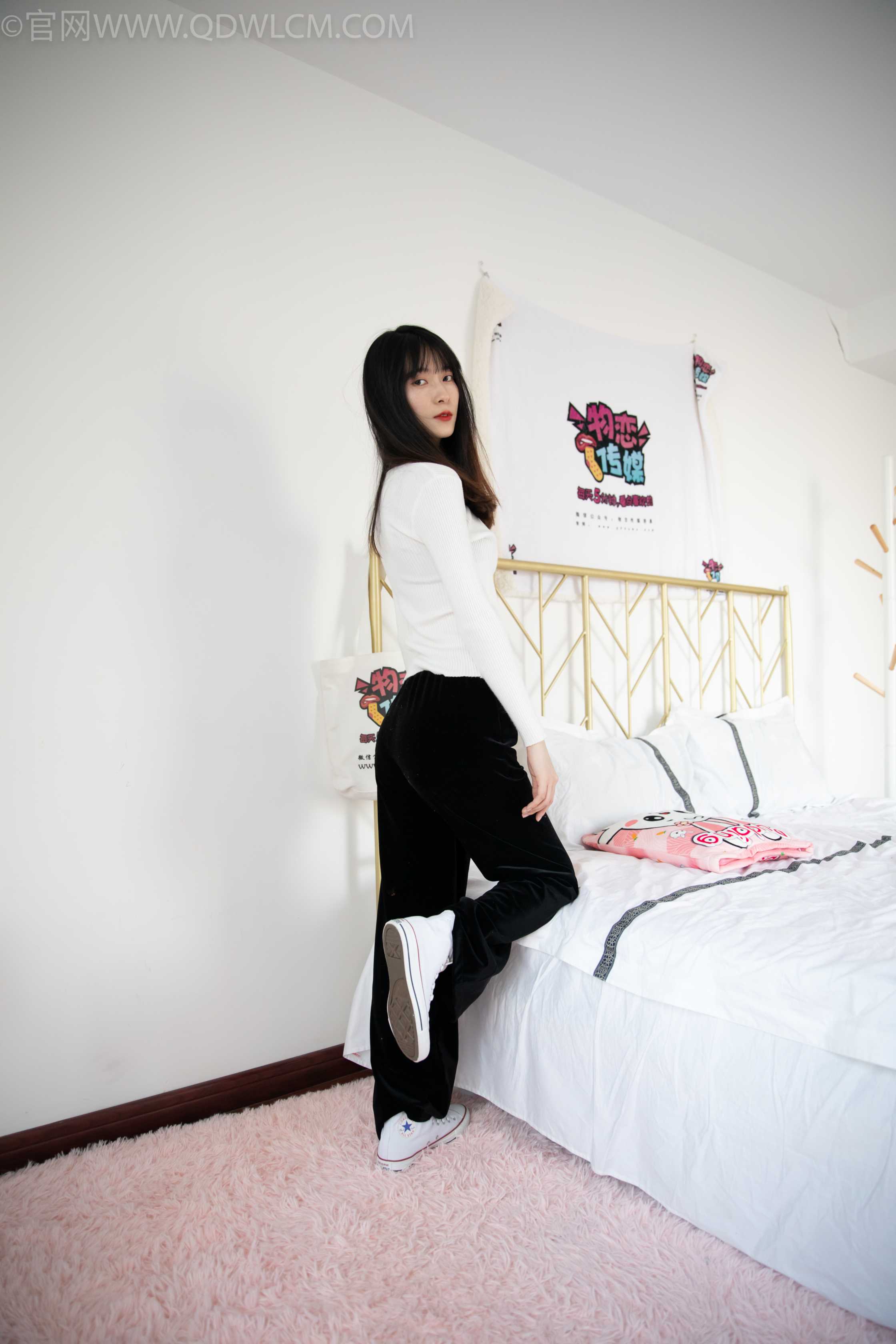 物恋传媒 NO.1040 猫耳-白色精灵 [157P+1V／4.37GB]