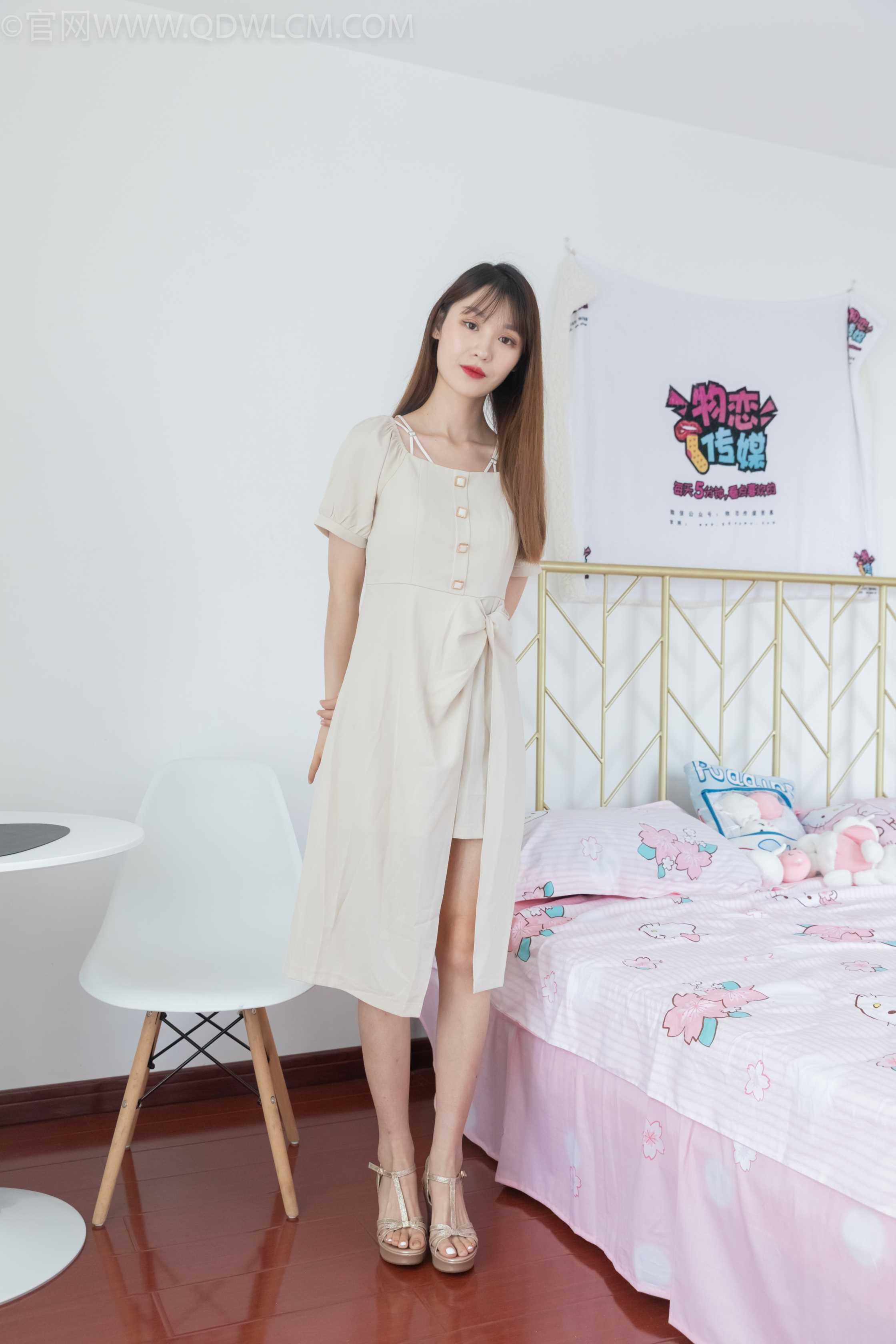 物恋传媒 NO.1047 琪琪-岁月如歌 [126P+1V／5.77GB]