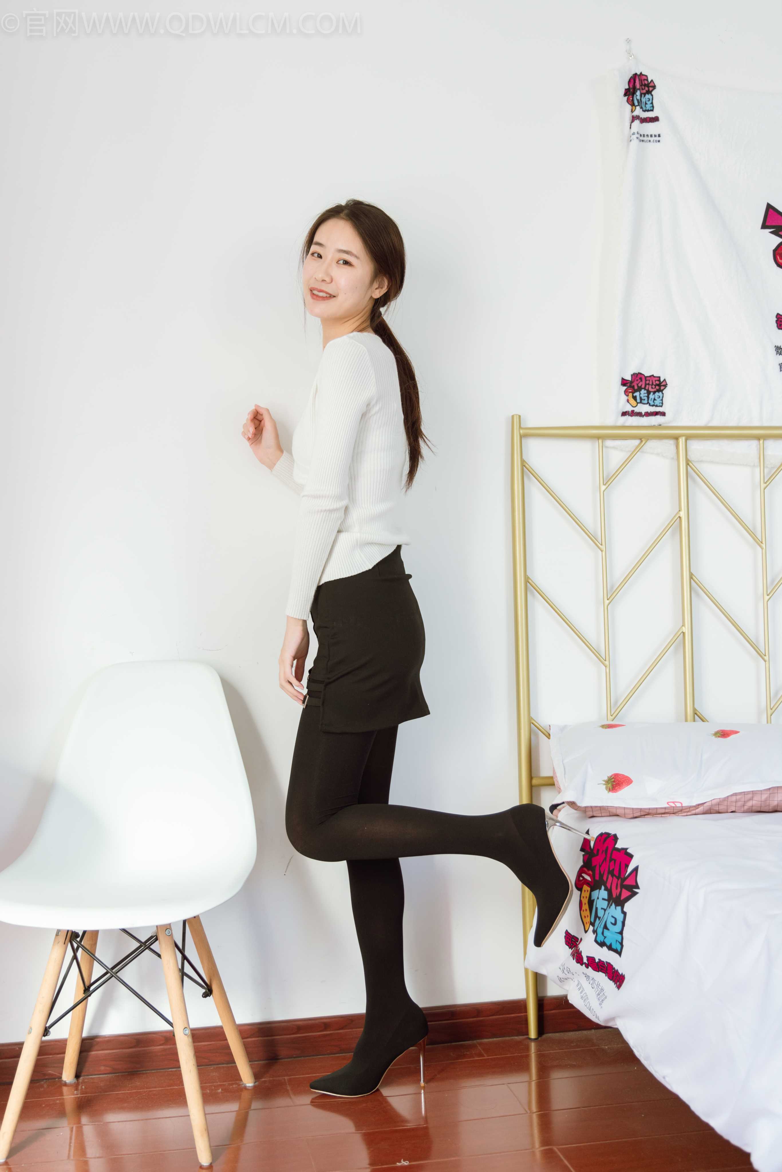 物恋传媒 NO.1052 菜菜-睡美人 [154P+1V／4.55GB]