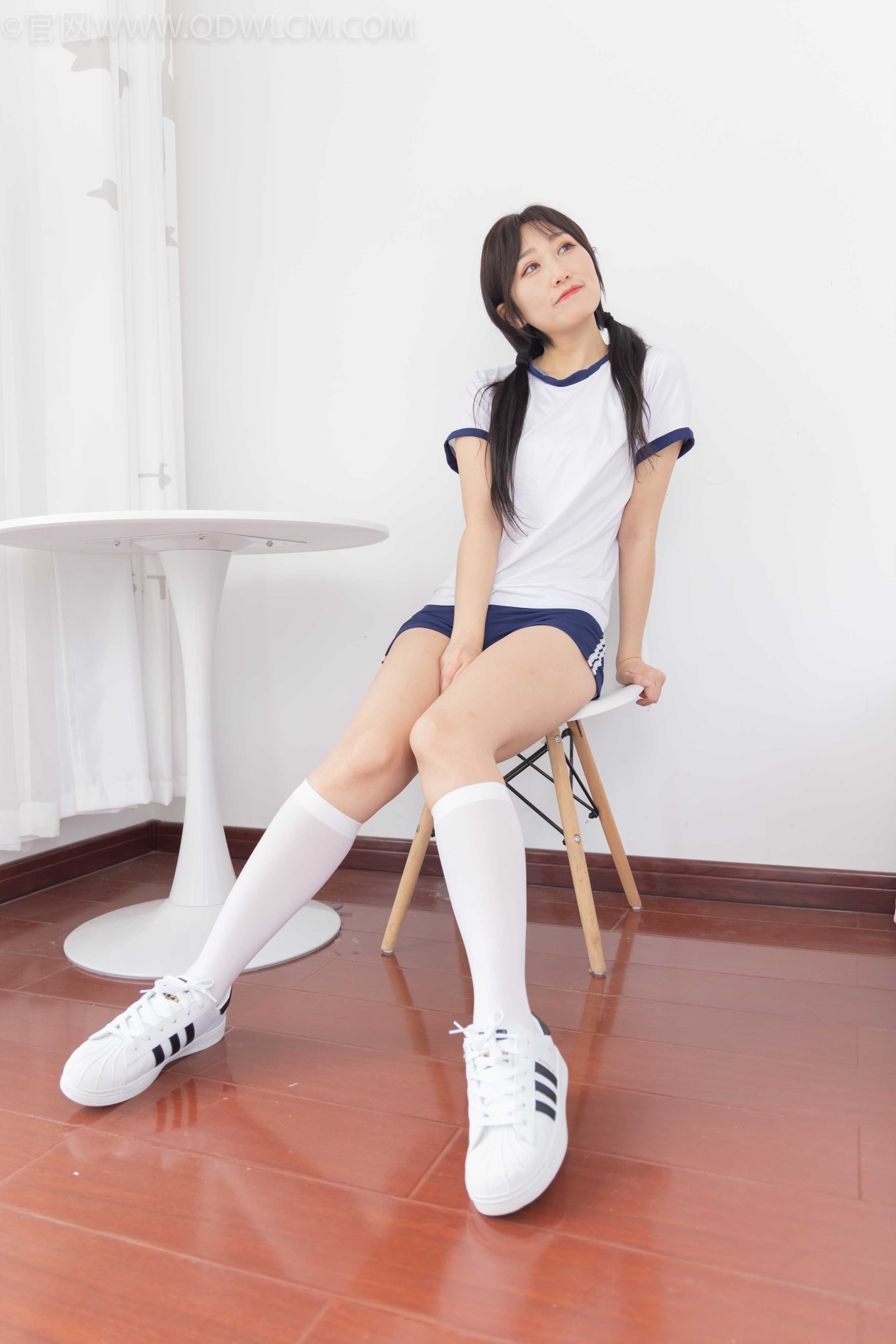 物恋传媒 NO.1054 君君-洁白期待 [133P+1V／3.08GB]