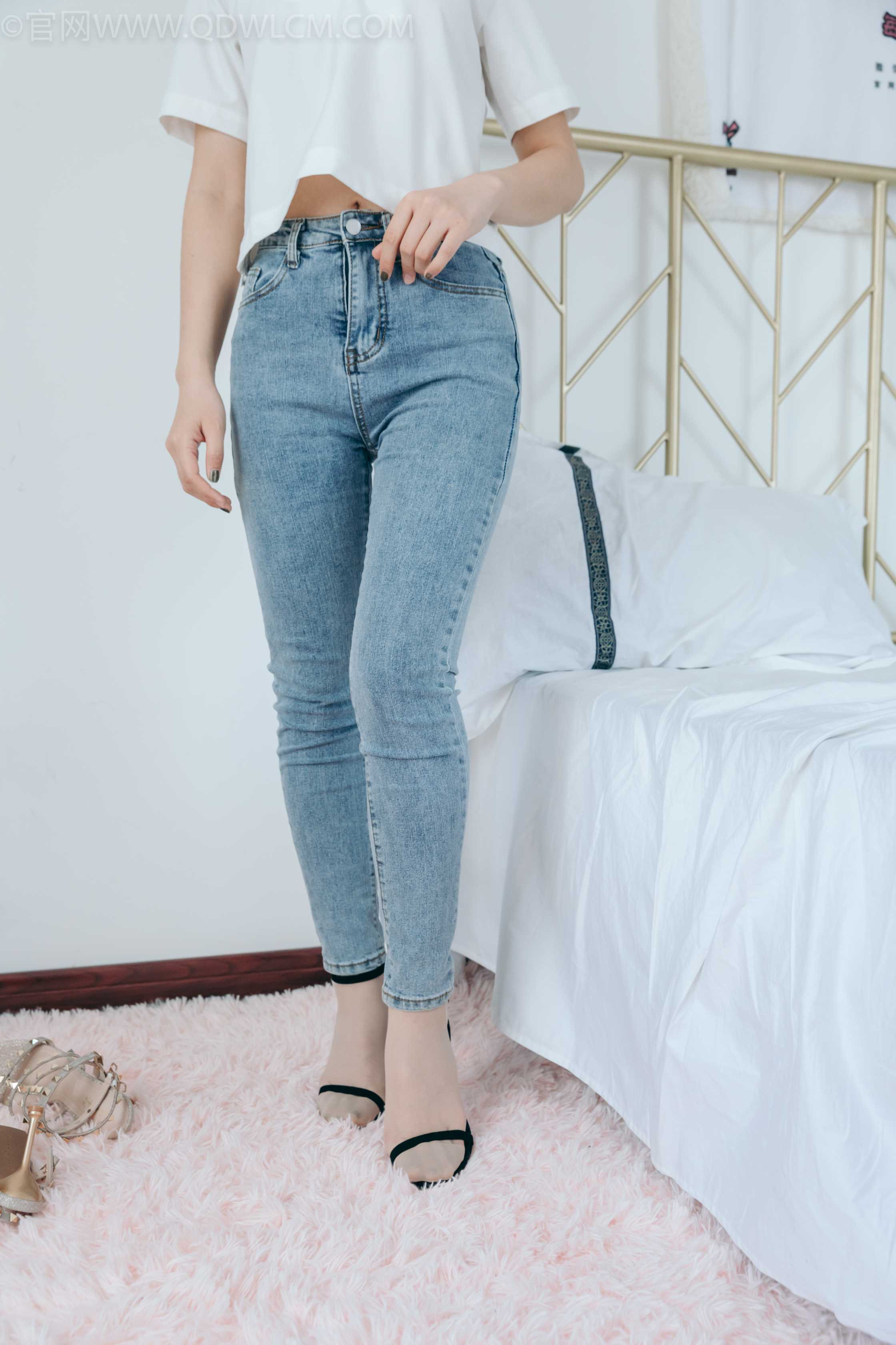 物恋传媒 NO.1061 温情-青涩的碰撞 [134P+1V／5.80GB]