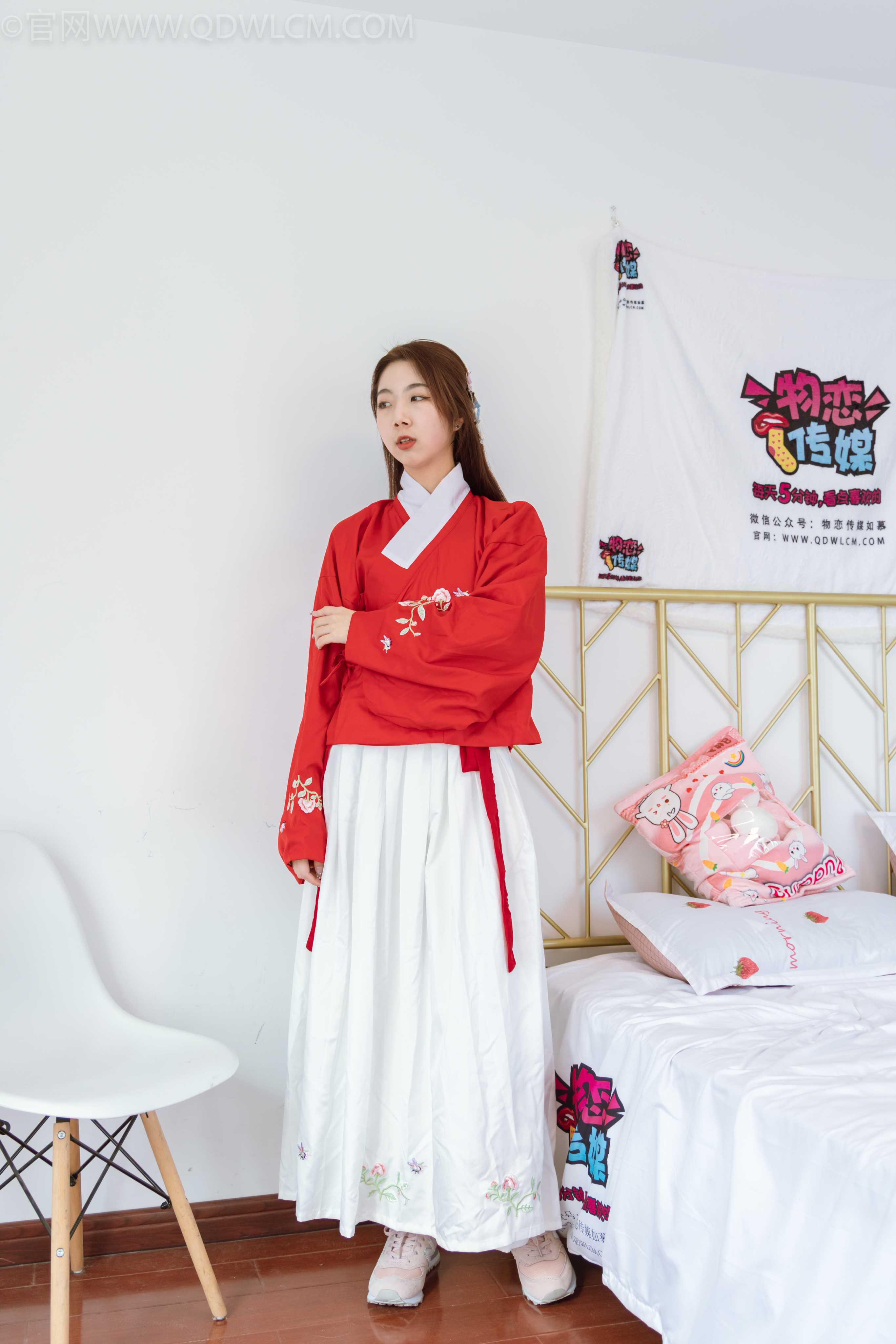 物恋传媒 NO.1063 心心-红红火火 [129P+1V／3.71GB] 插图3