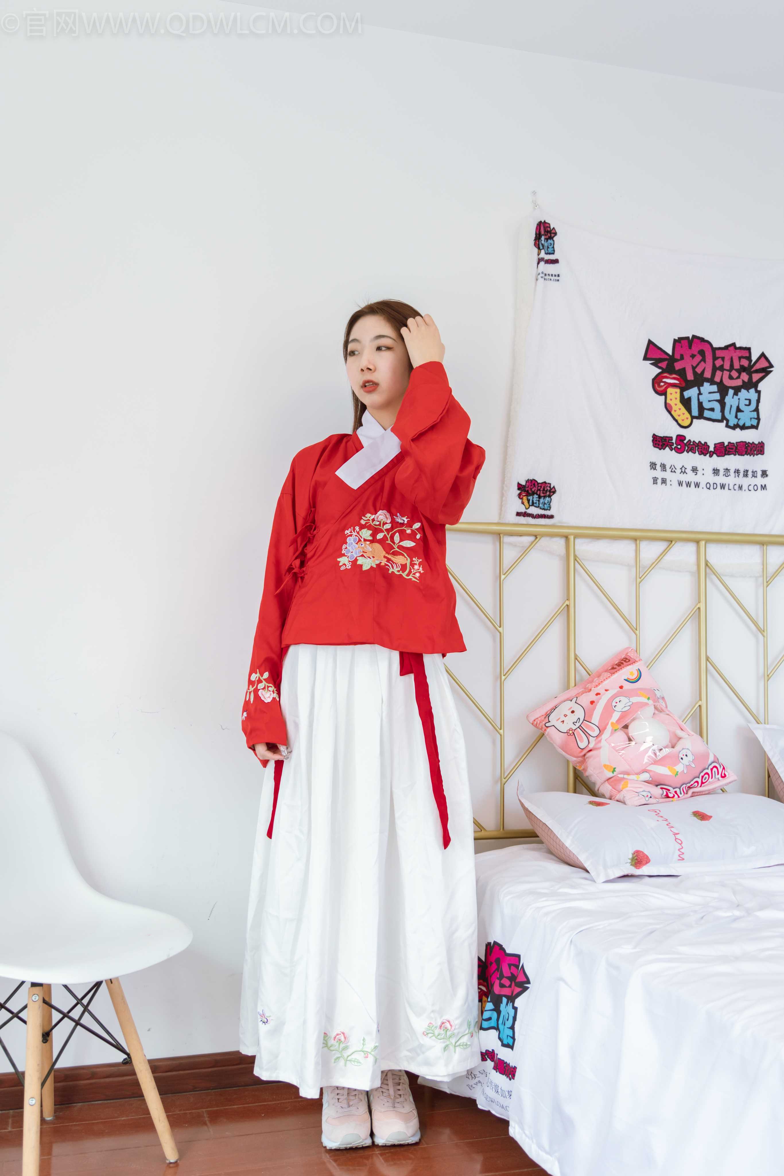 物恋传媒 NO.1063 心心-红红火火 [129P+1V／3.71GB] 插图2