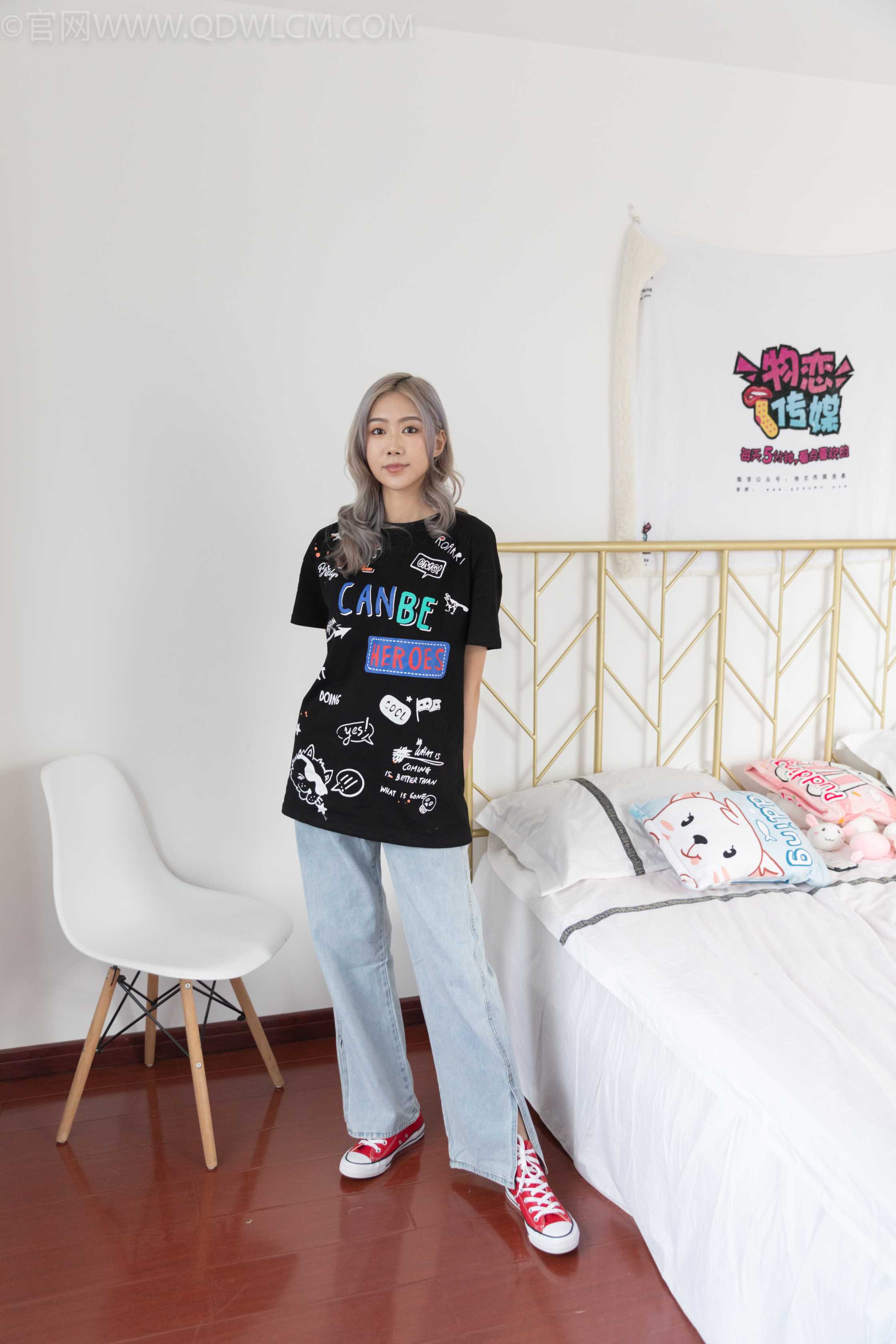 物恋传媒 NO.1074 小鹿-过往的美好（小鹿最后一期） [125P+2V／4.53GB]