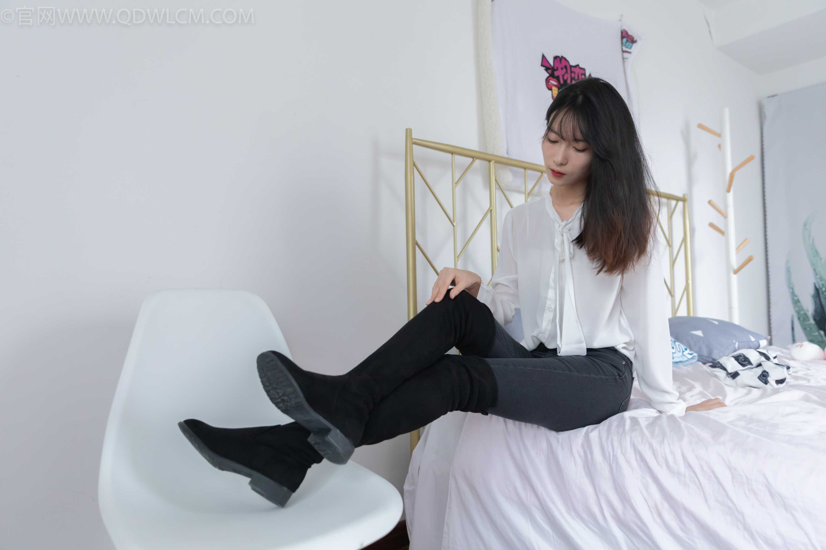 物恋传媒 NO.1080 猫耳-轻OL风 [179P+1V／3.96GB]