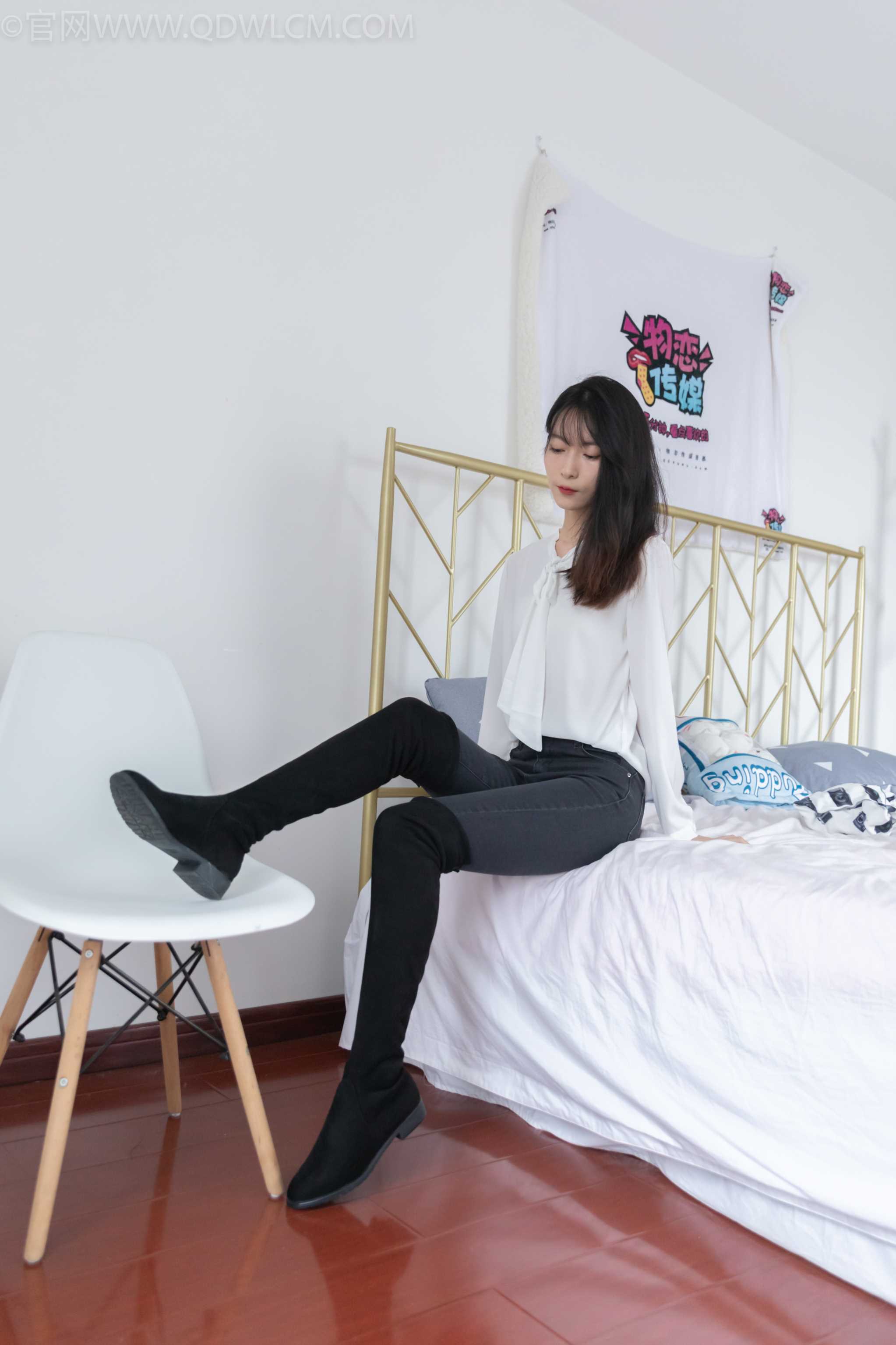 物恋传媒 NO.1080 猫耳-轻OL风 [179P+1V／3.96GB]