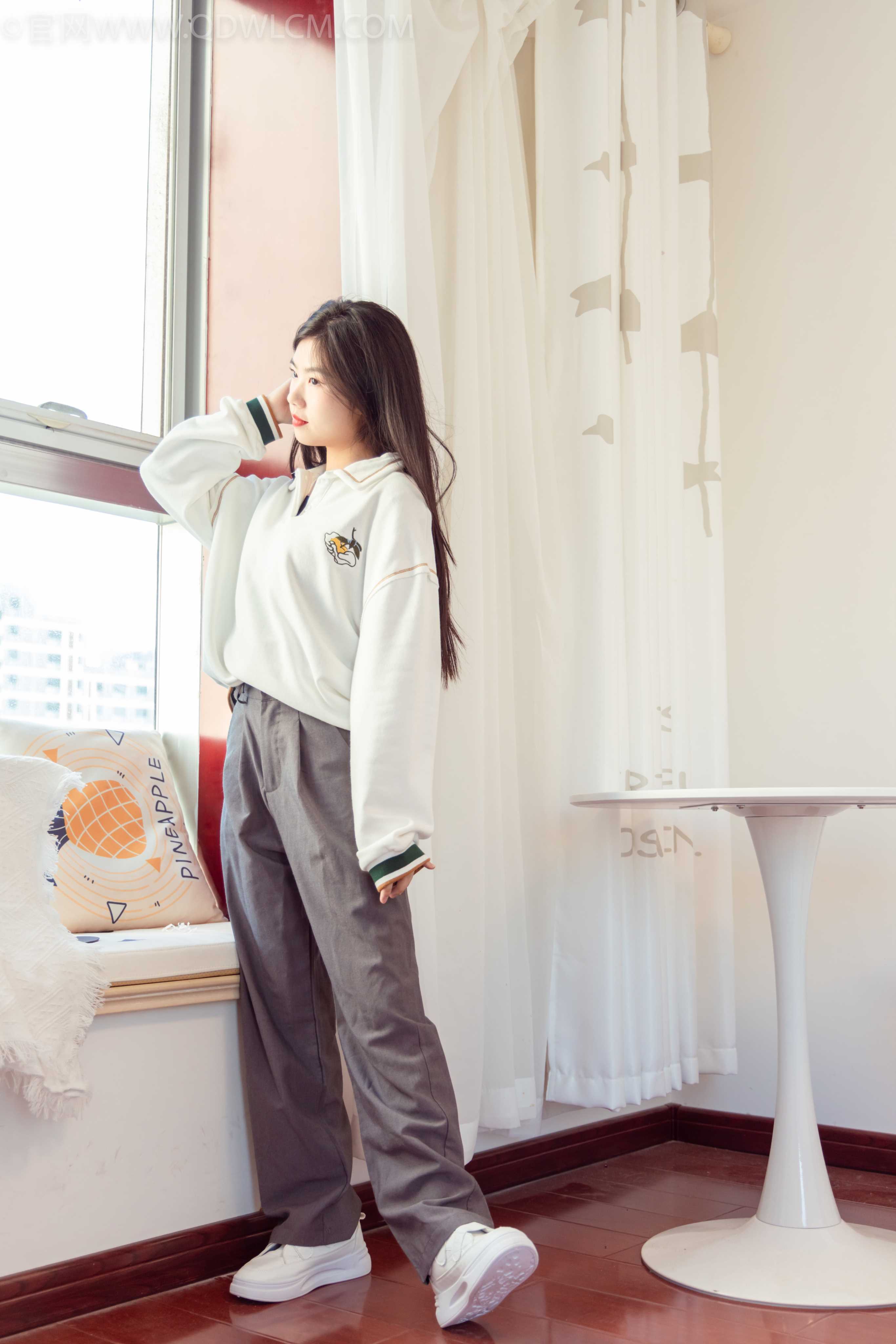 物恋传媒 NO.1085 米米-与可爱相伴 [143P+1V／3.58GB]