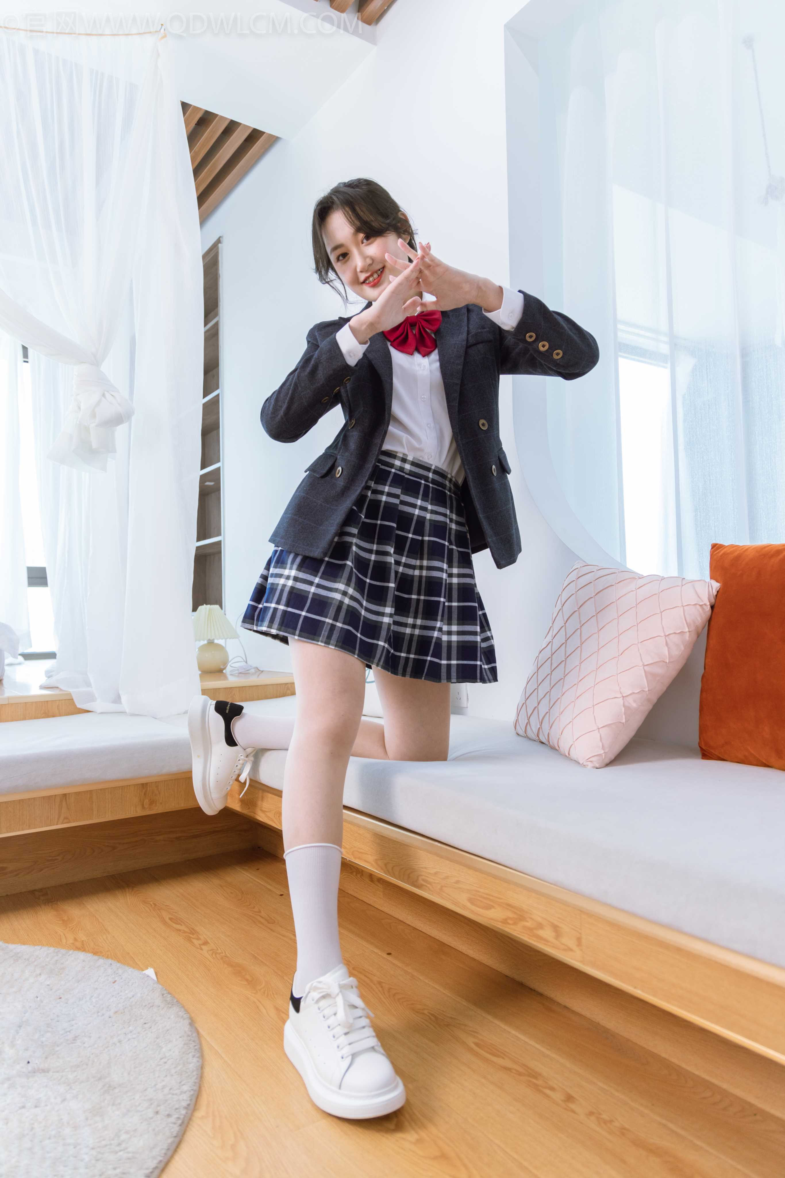 物恋传媒 NO.1100 小敏-学院风 [140P+1V／4.37GB]