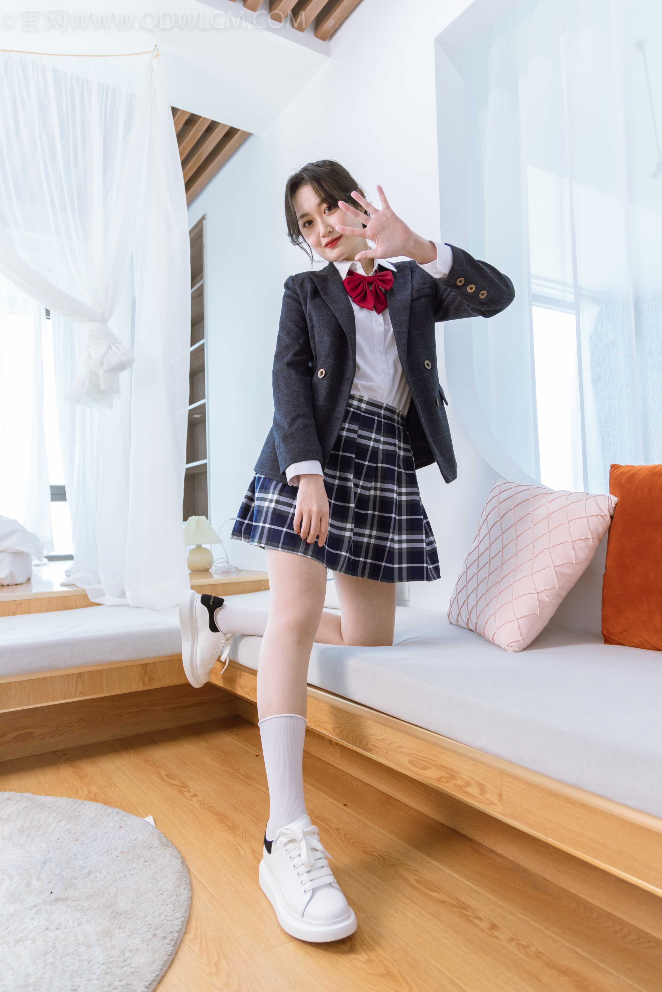 物恋传媒 NO.1100 小敏-学院风 [140P+1V／4.37GB]