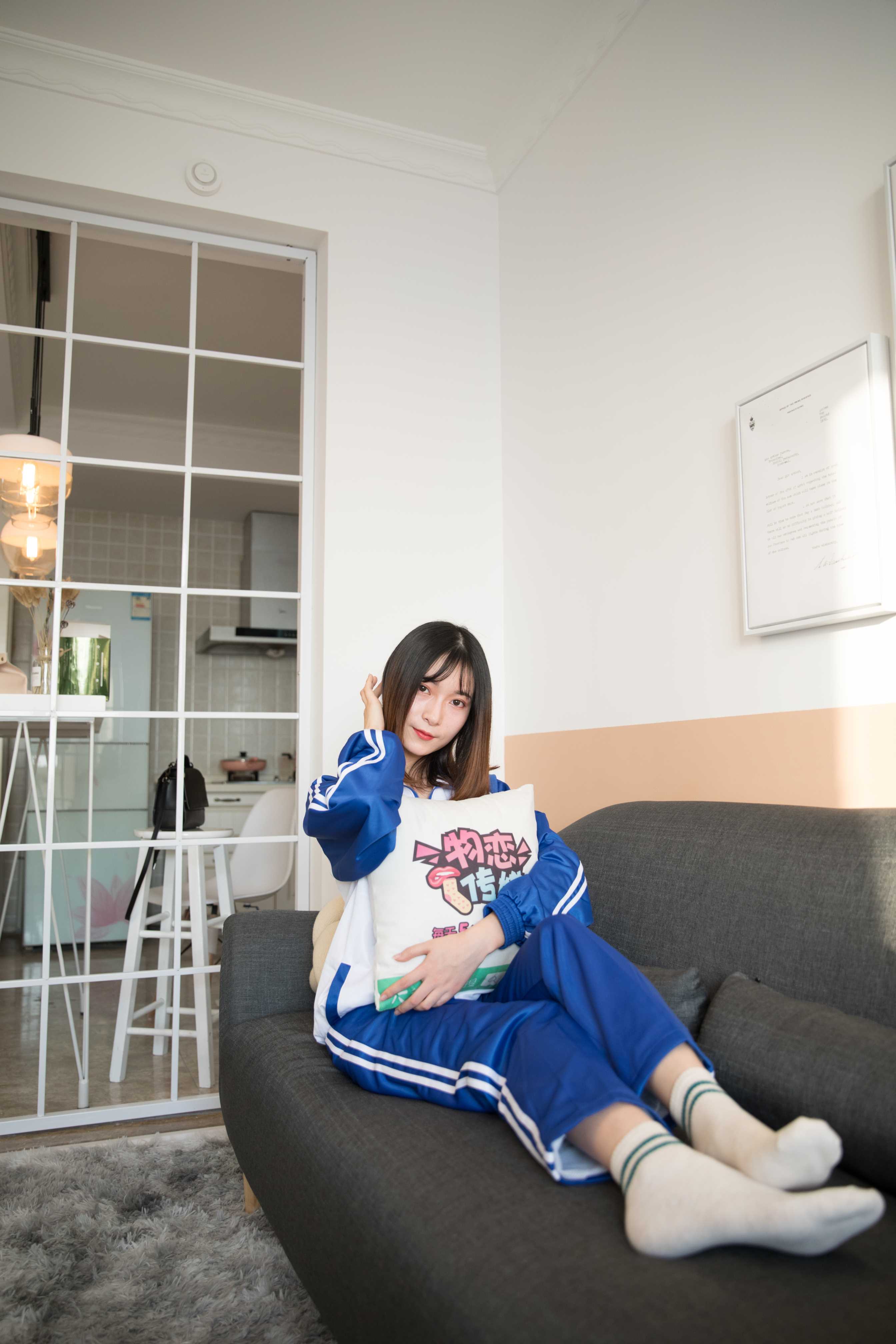 物恋传媒 No.107 猫耳-清纯校服与帆布鞋之舞  [195P+1V3.71GB]