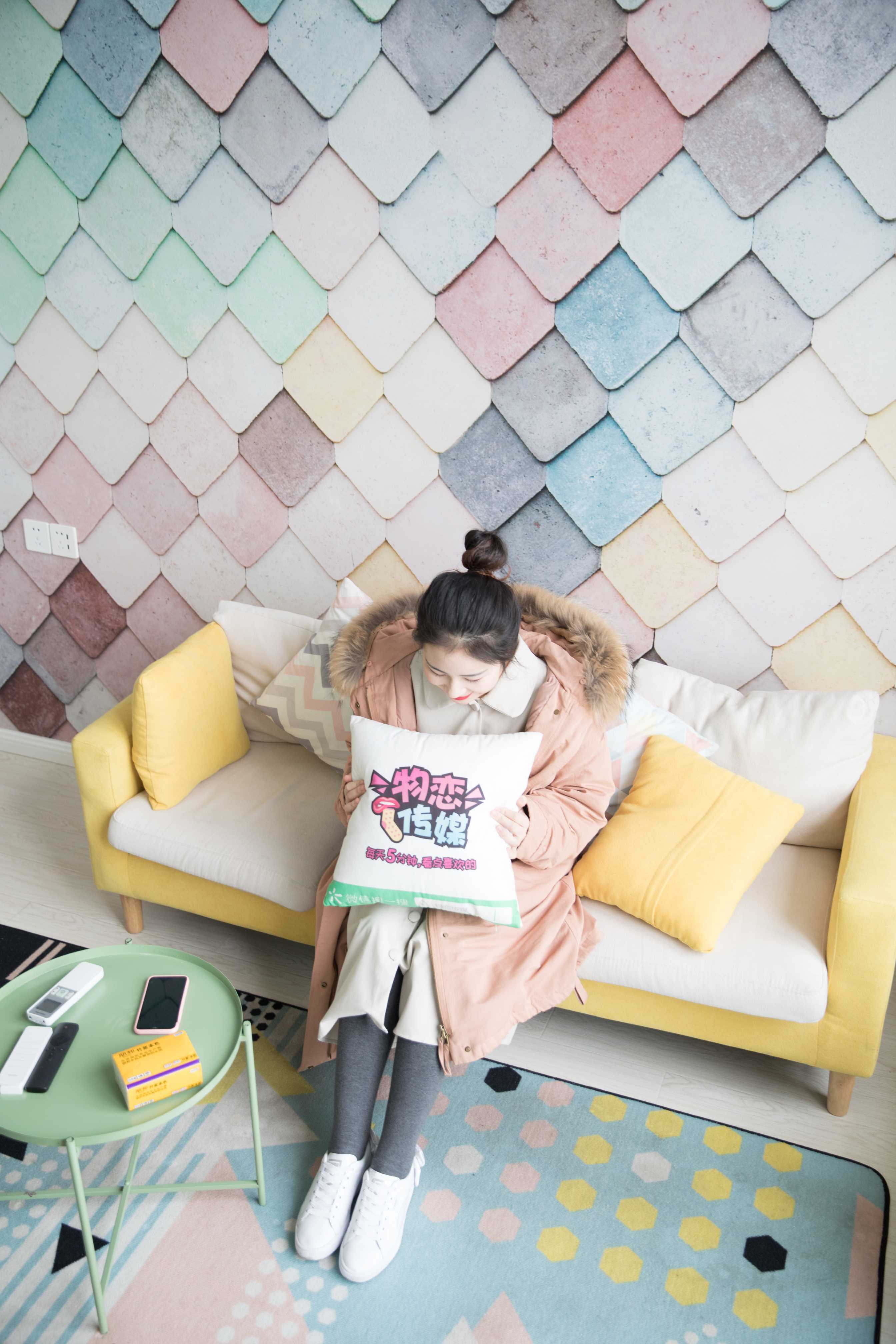 物恋传媒 No.117 蕾-送你一朵小太阳  [169P+1V3.08GB]