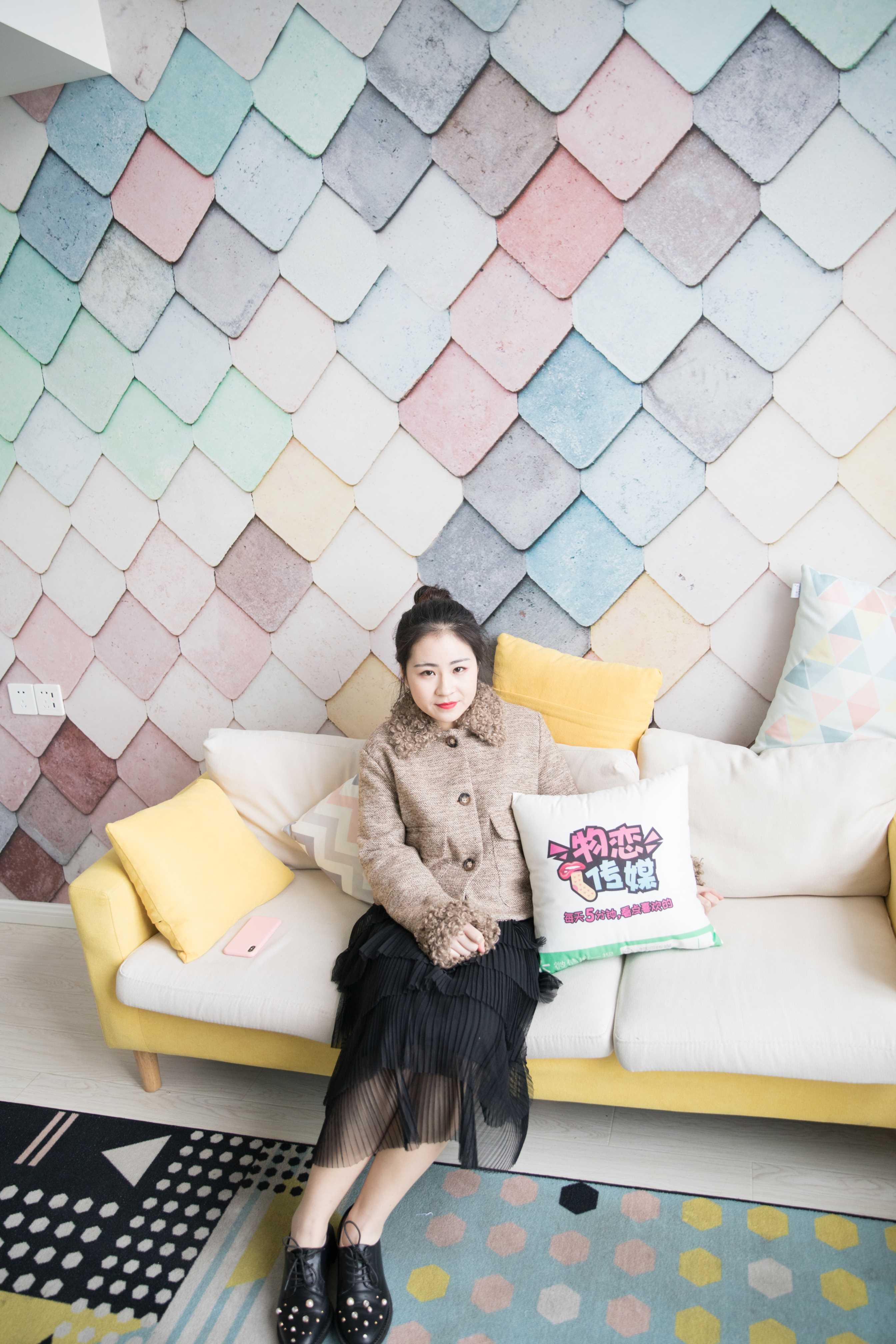 物恋传媒 No.131 蕾-甜美的她，微笑的眉眼  [142P+1V2.77GB]