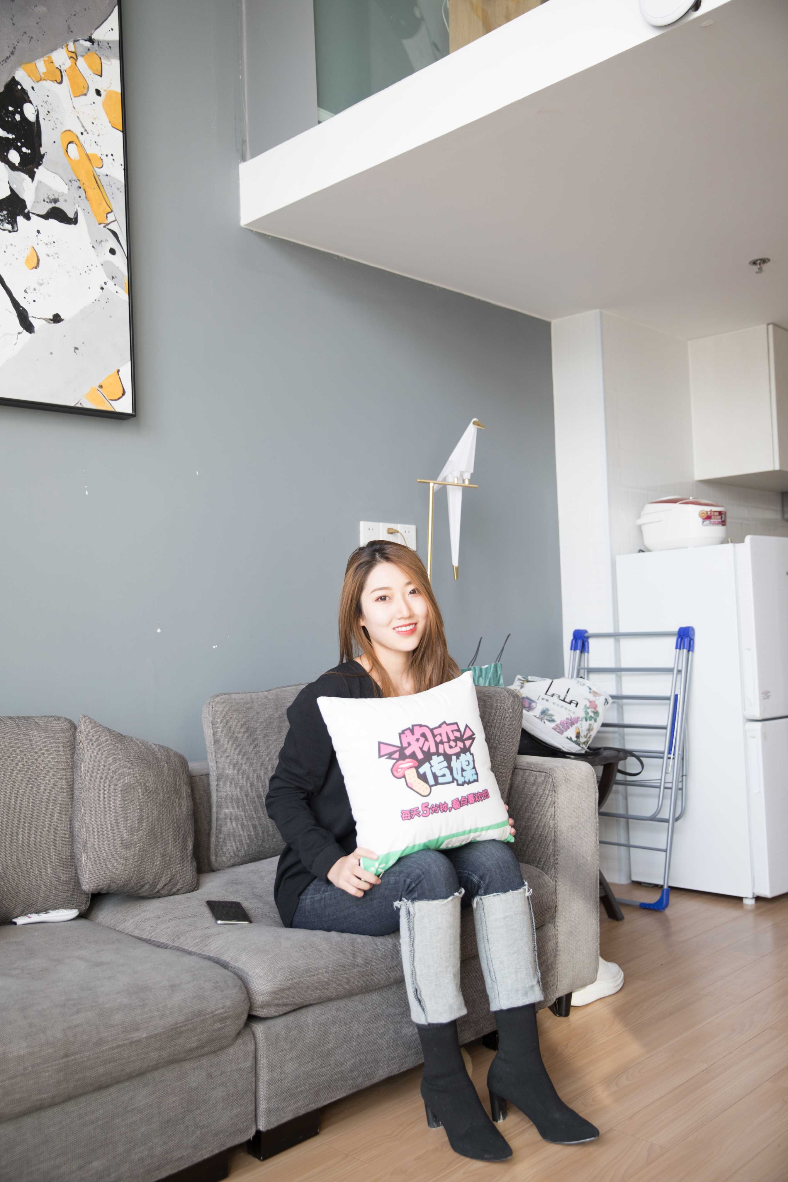 物恋传媒 No.135 雅梦-爱与美，无需遮掩  [164P+1V3.19GB]