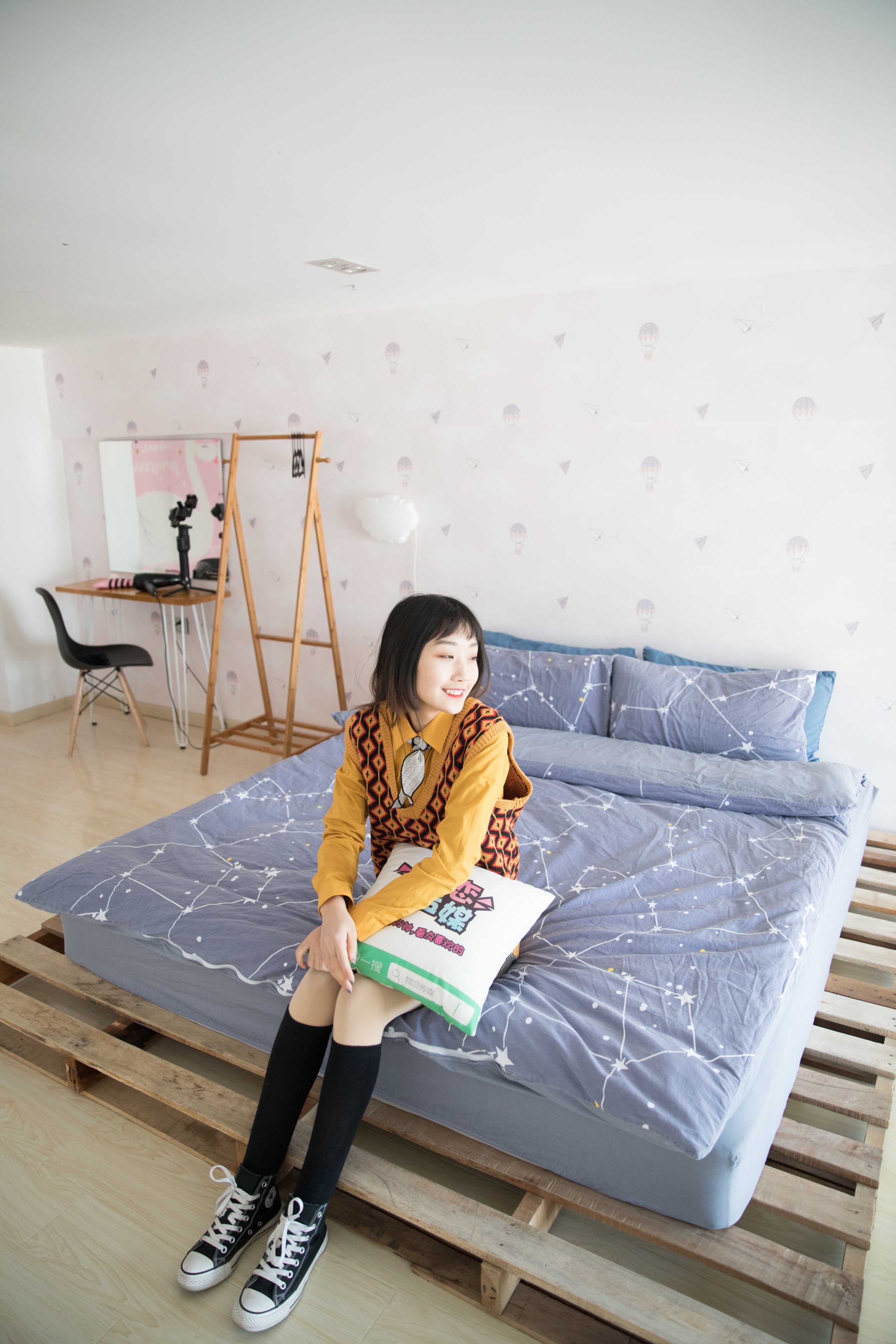 物恋传媒 No.137 elsa-今天，是可爱的校园风  [186P+1V3.28GB]