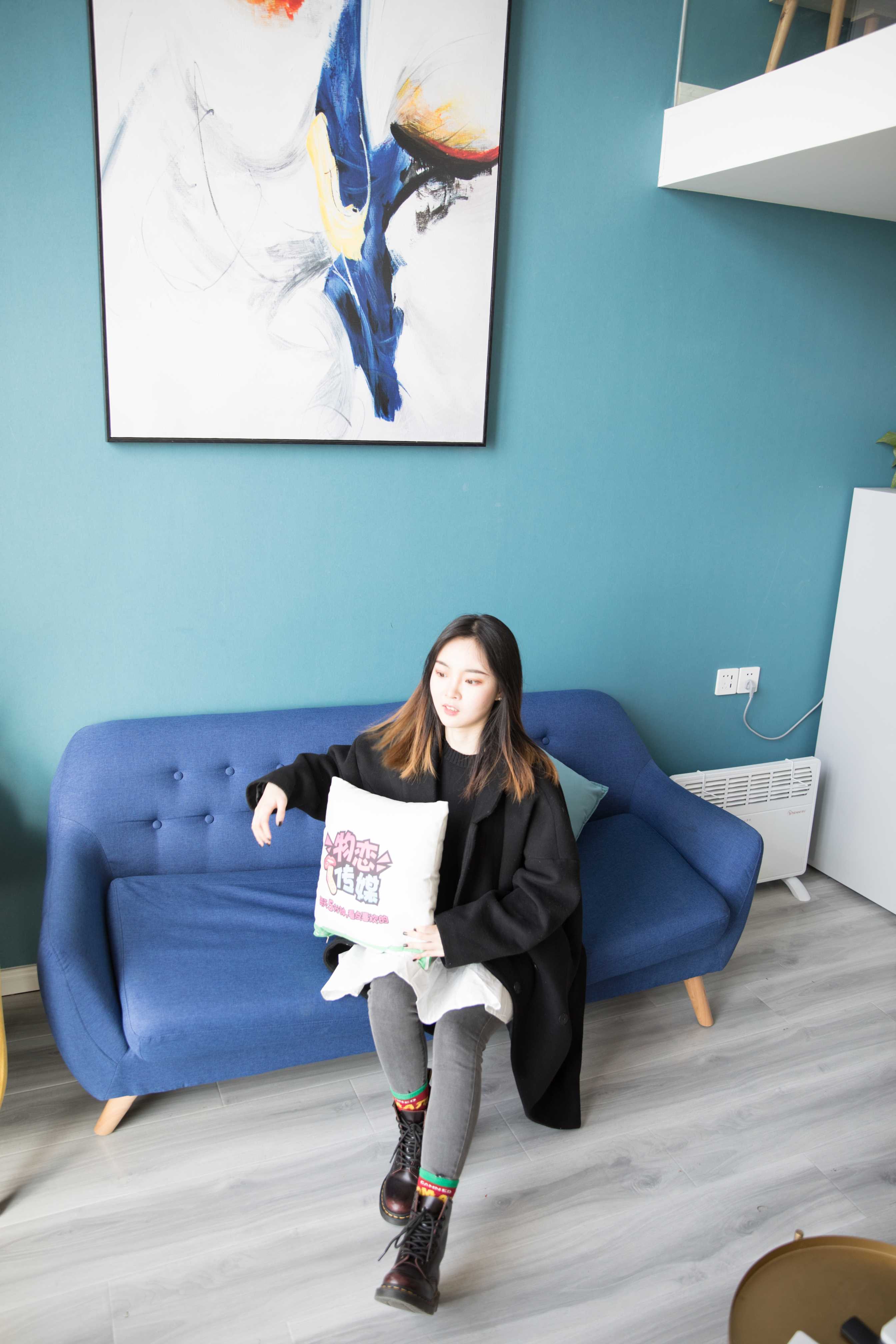 物恋传媒 No.139 溏心-马丁靴下的多彩棉袜  [211P+1V3.82G]