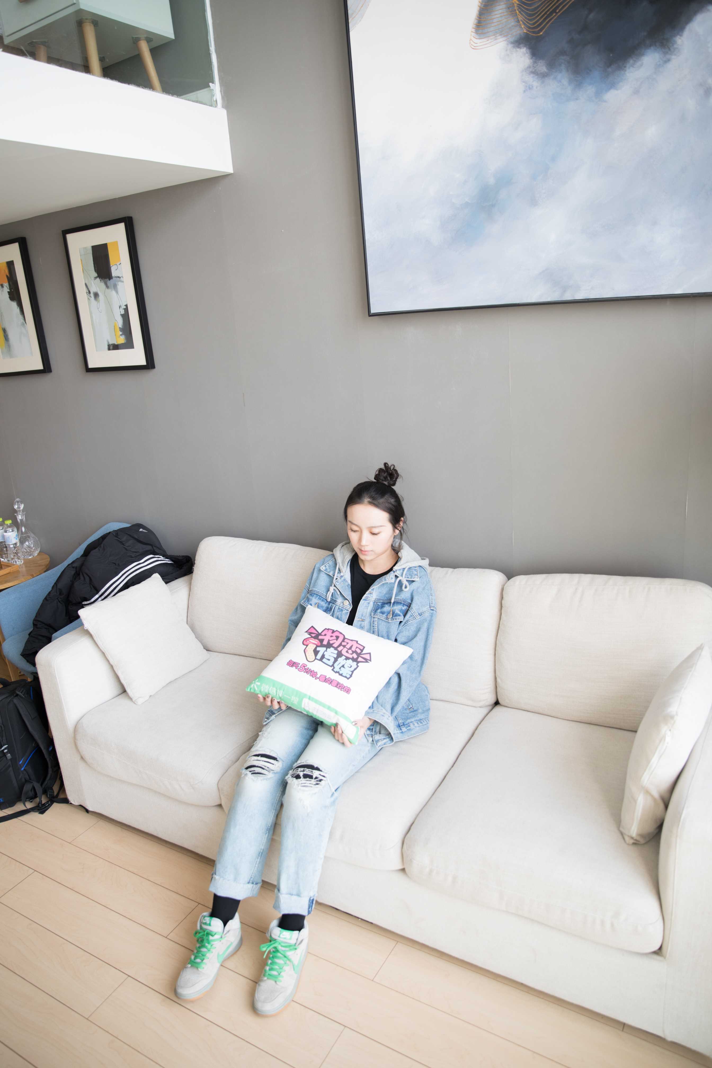 物恋传媒 No.141 叶然-休闲装下的经典搭配  [140P+1V2.6G]