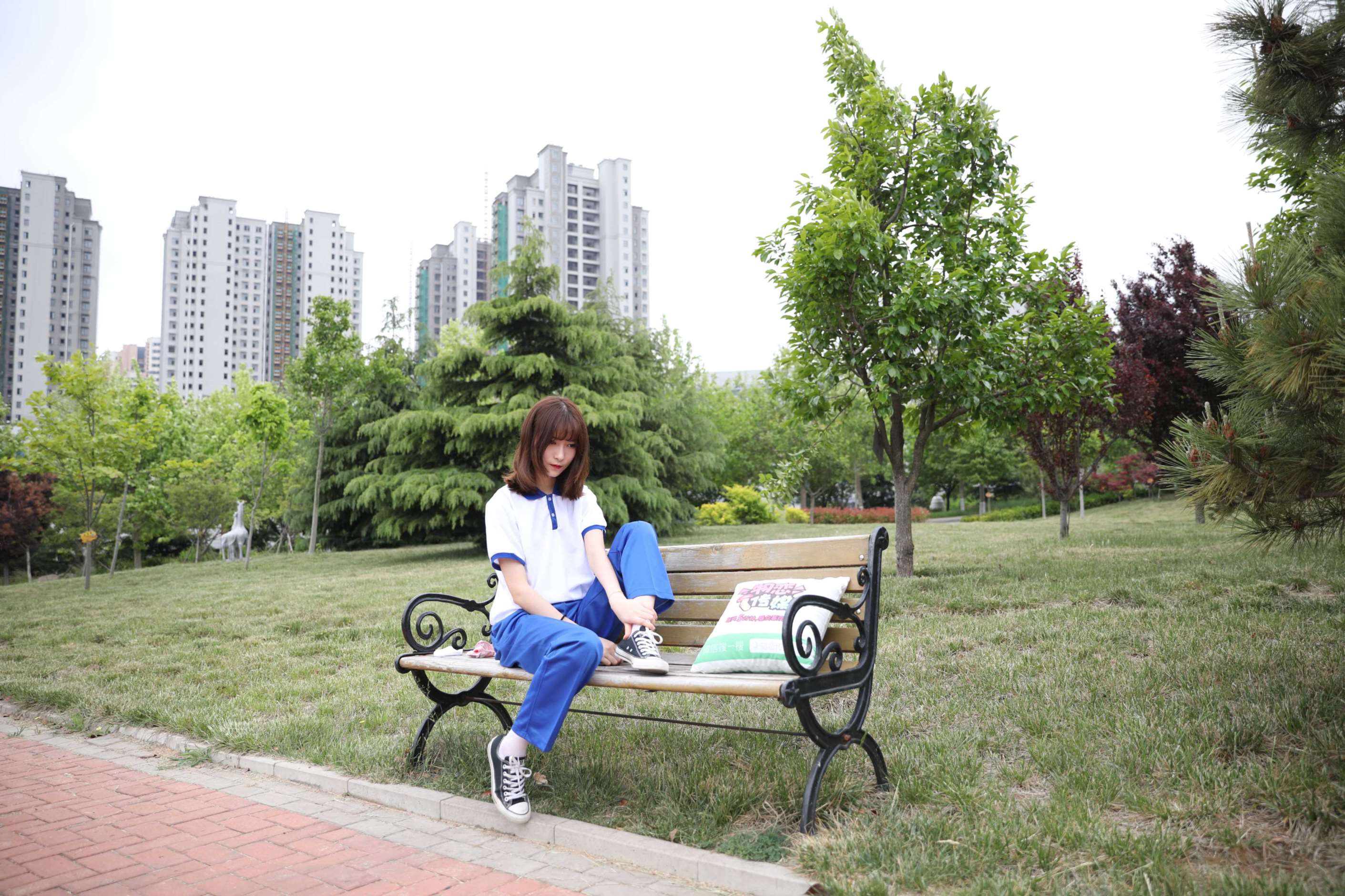 物恋传媒 No.151 猫耳-母校里的校服情结  [232P+1V4.2G]